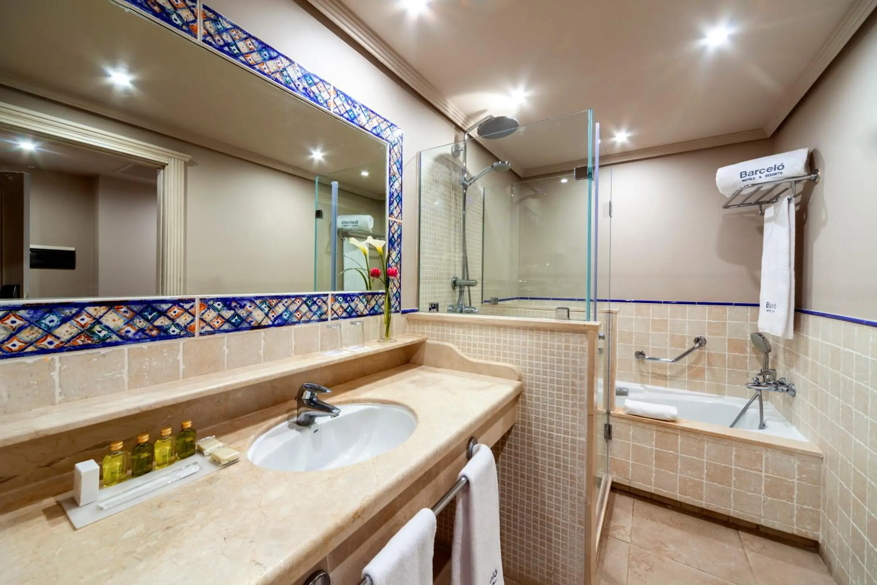 Superior Family Room (2 Adults + 1 Children) in Barceló Marbella Superior Family Room (2 Adults + 1 Children) in Barceló Marbella