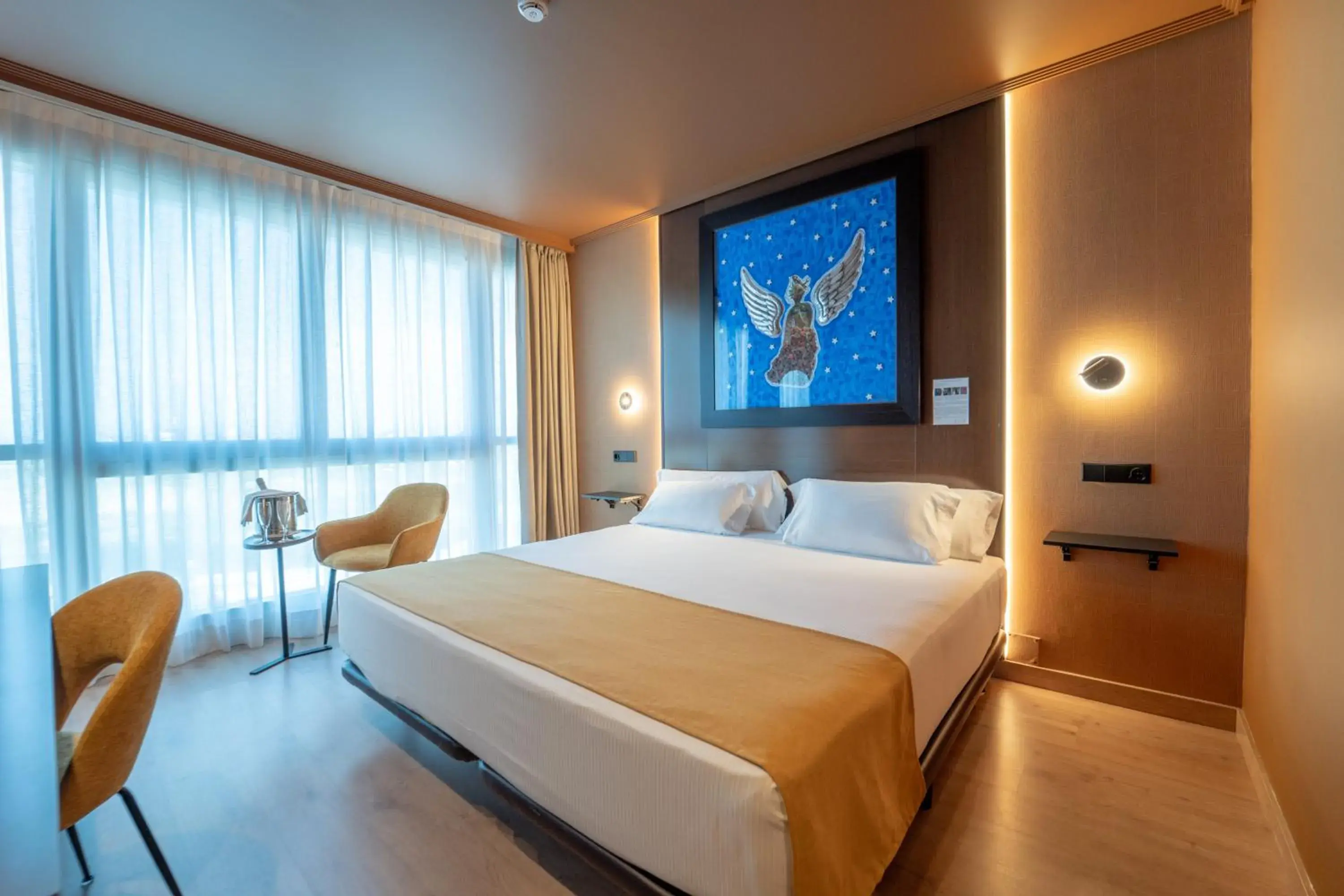 Twin Room with Sea View in Abba Playa Gijón Twin Room with Sea View in Abba Playa Gijón