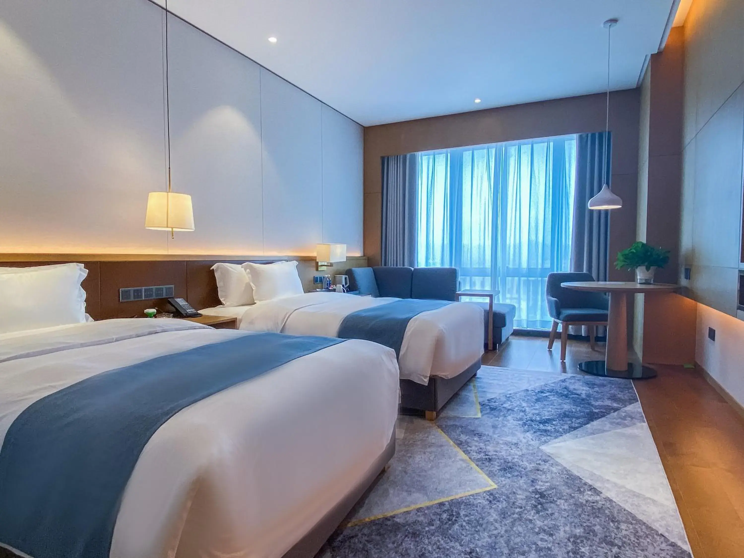 Twin Room with Two Twin Beds - Hollywood, Smoking in Howard Johnson by Wyndham Lanting Hotel Ningbo Twin Room with Two Twin Beds - Hollywood, Smoking in Howard Johnson by Wyndham Lanting Hotel Ningbo