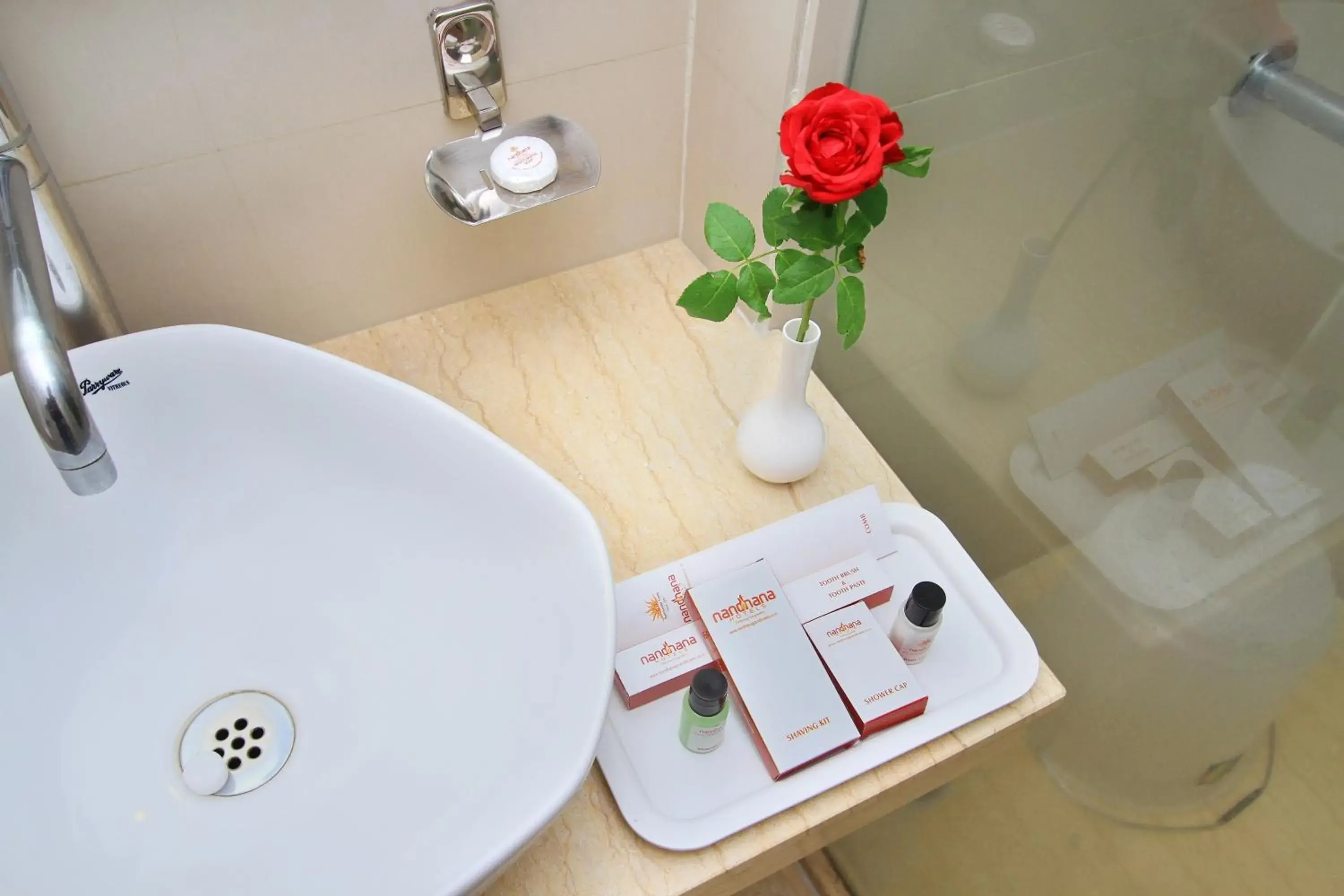 Deluxe Double or Twin Room - single occupancy in La Sara Hometel Deluxe Double or Twin Room - single occupancy in La Sara Hometel