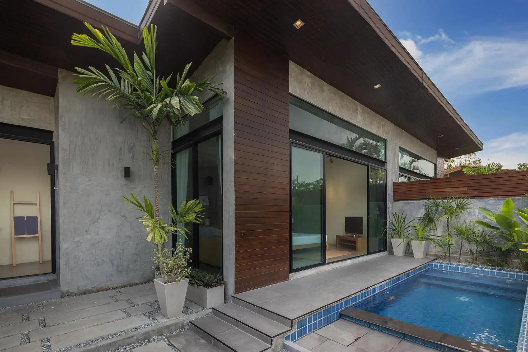 Superior Pool Villa in Sea Two Pool Villa Resort Pattaya Superior Pool Villa in Sea Two Pool Villa Resort Pattaya