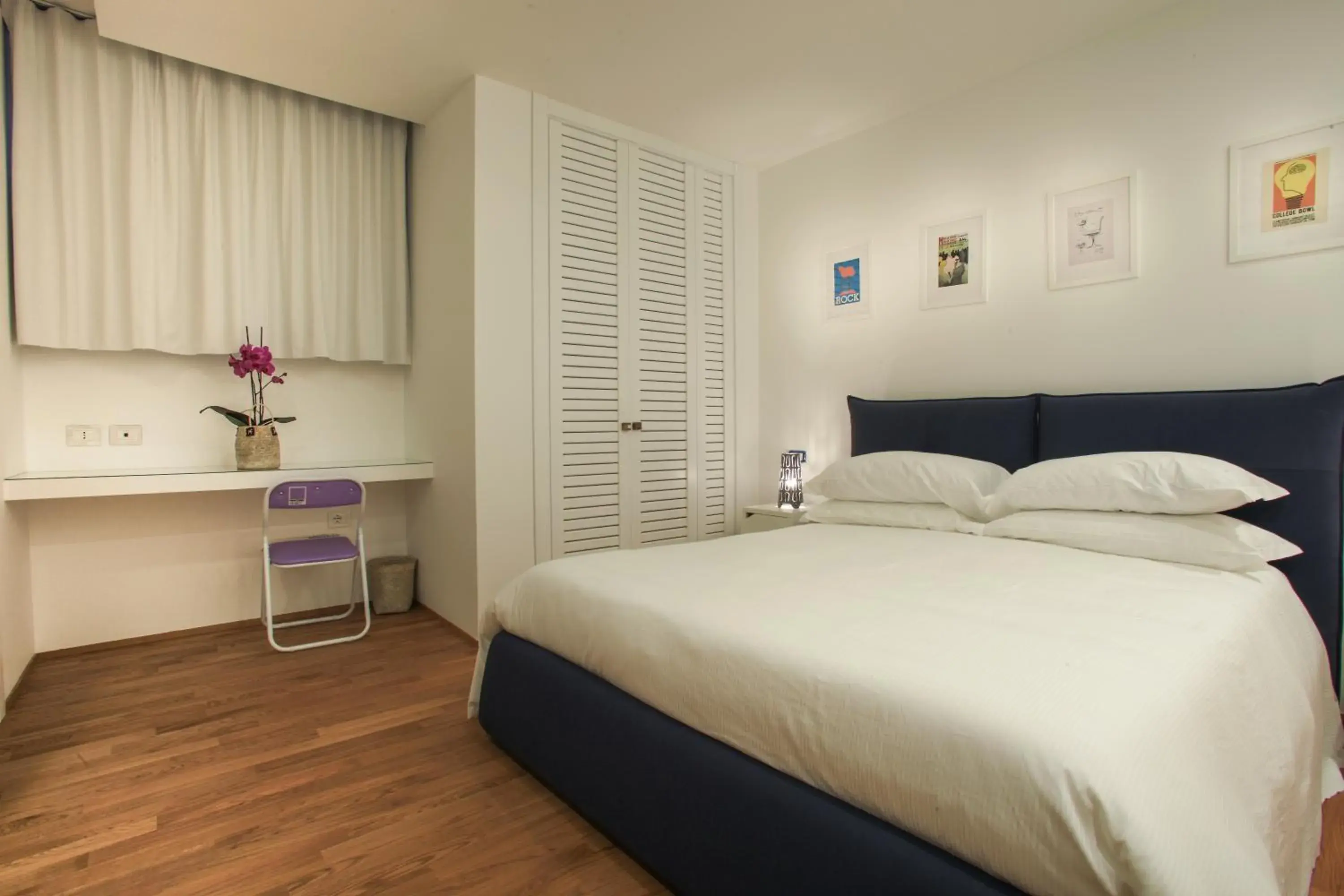 Economy Double Room in Copacabana Hotel Design Economy Double Room in Copacabana Hotel Design