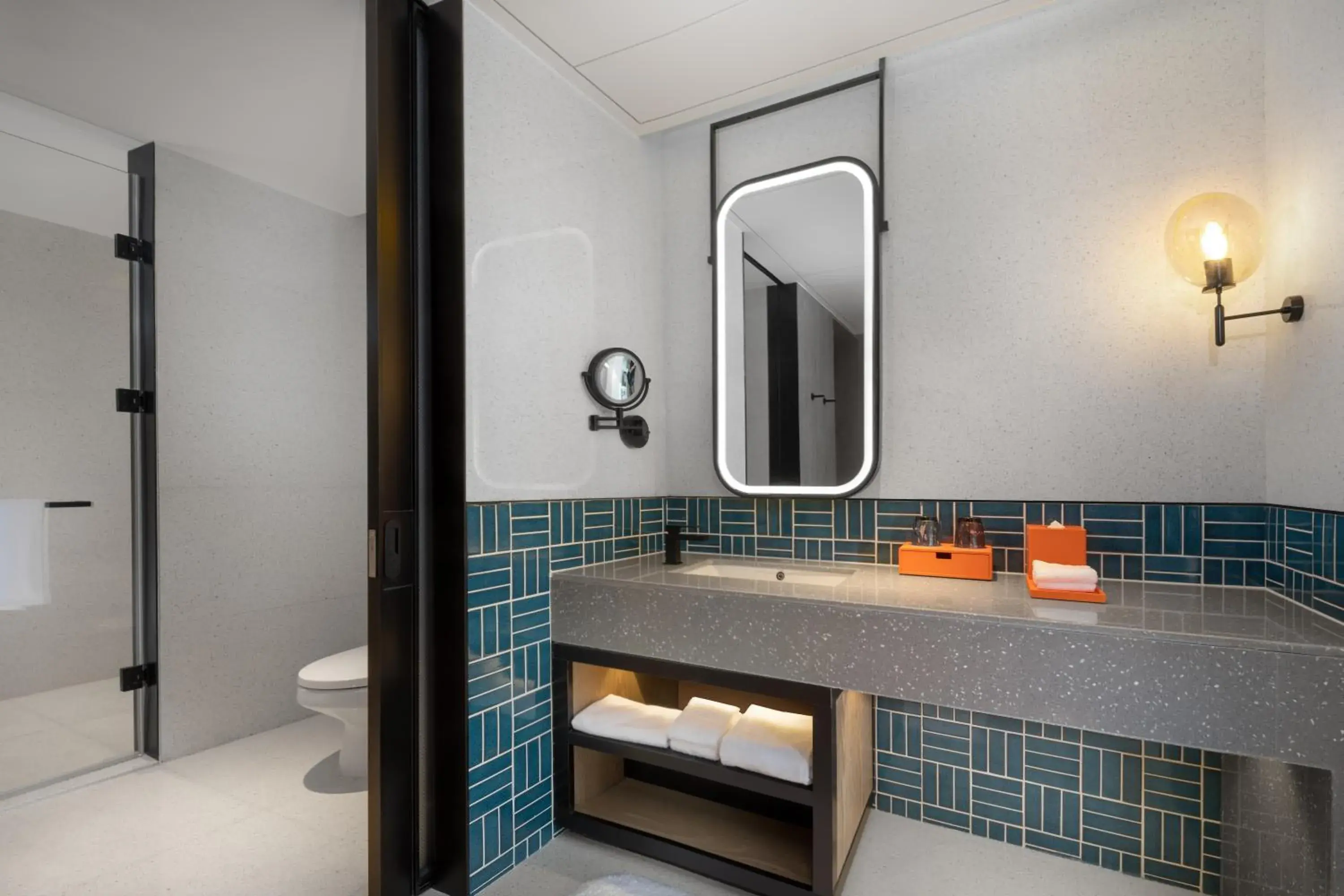 Deluxe Twin Room with City View in Four Points by Sheraton Chongqing, Yongchuan Deluxe Twin Room with City View in Four Points by Sheraton Chongqing, Yongchuan