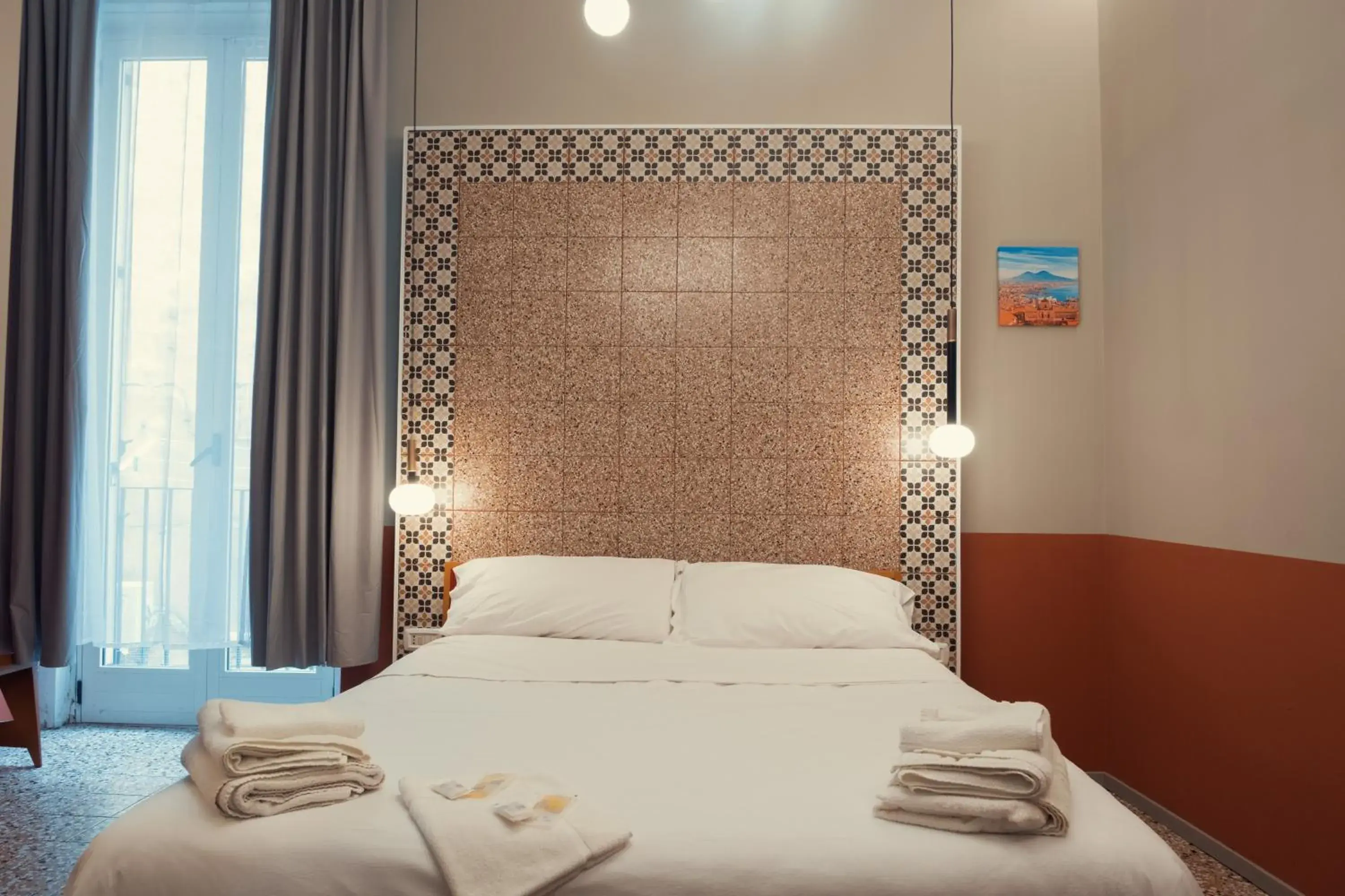 Double Room with Balcony in Occhi di Napoli Experiential Relais Double Room with Balcony in Occhi di Napoli Experiential Relais