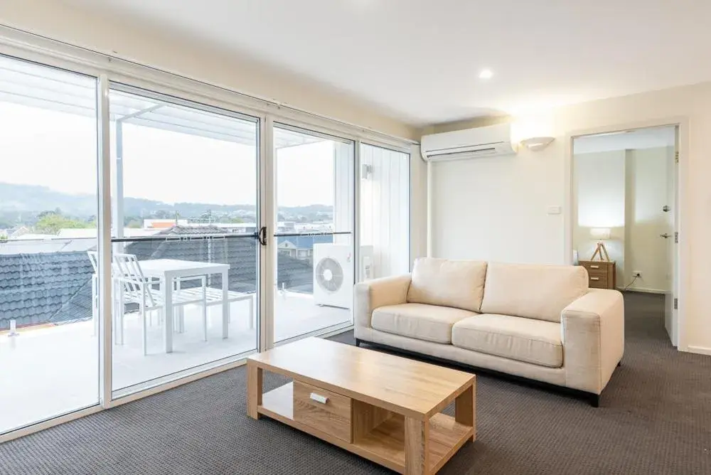 Terrace Two Bedroom Apartment in Warners Bay Apartments Terrace Two Bedroom Apartment in Warners Bay Apartments