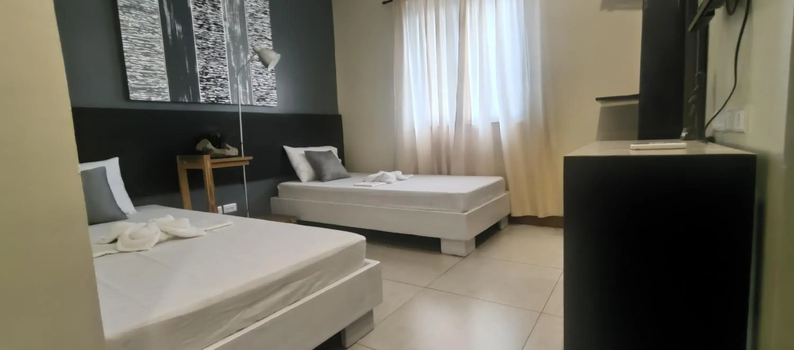 Family Room with Private Bathroom in Coron town travellers inn Family Room with Private Bathroom in Coron town travellers inn