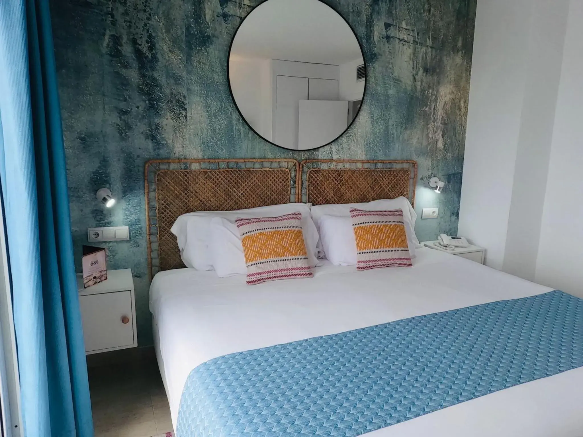 One-Bedroom Apartment with sea view with Terrace (3 Adults + 1 Child) in Bahía Serena One-Bedroom Apartment with sea view with Terrace (3 Adults + 1 Child) in Bahía Serena