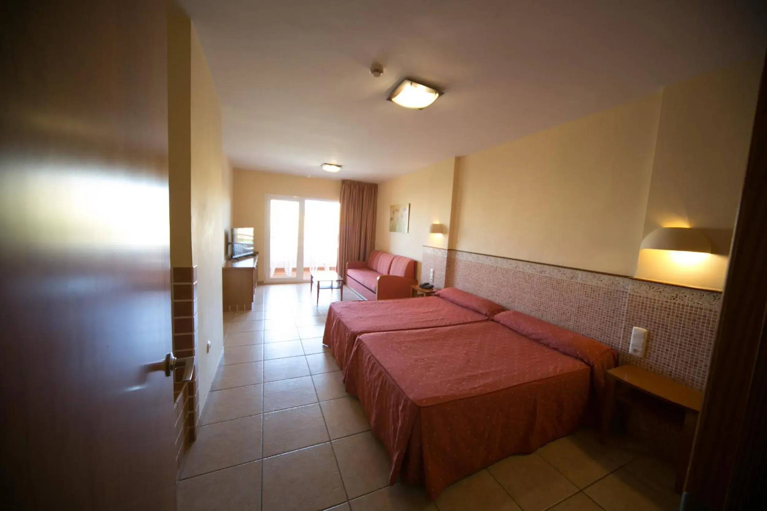 Studio (3 Adults + 1 Child) in Arena Center Studio (3 Adults + 1 Child) in Arena Center