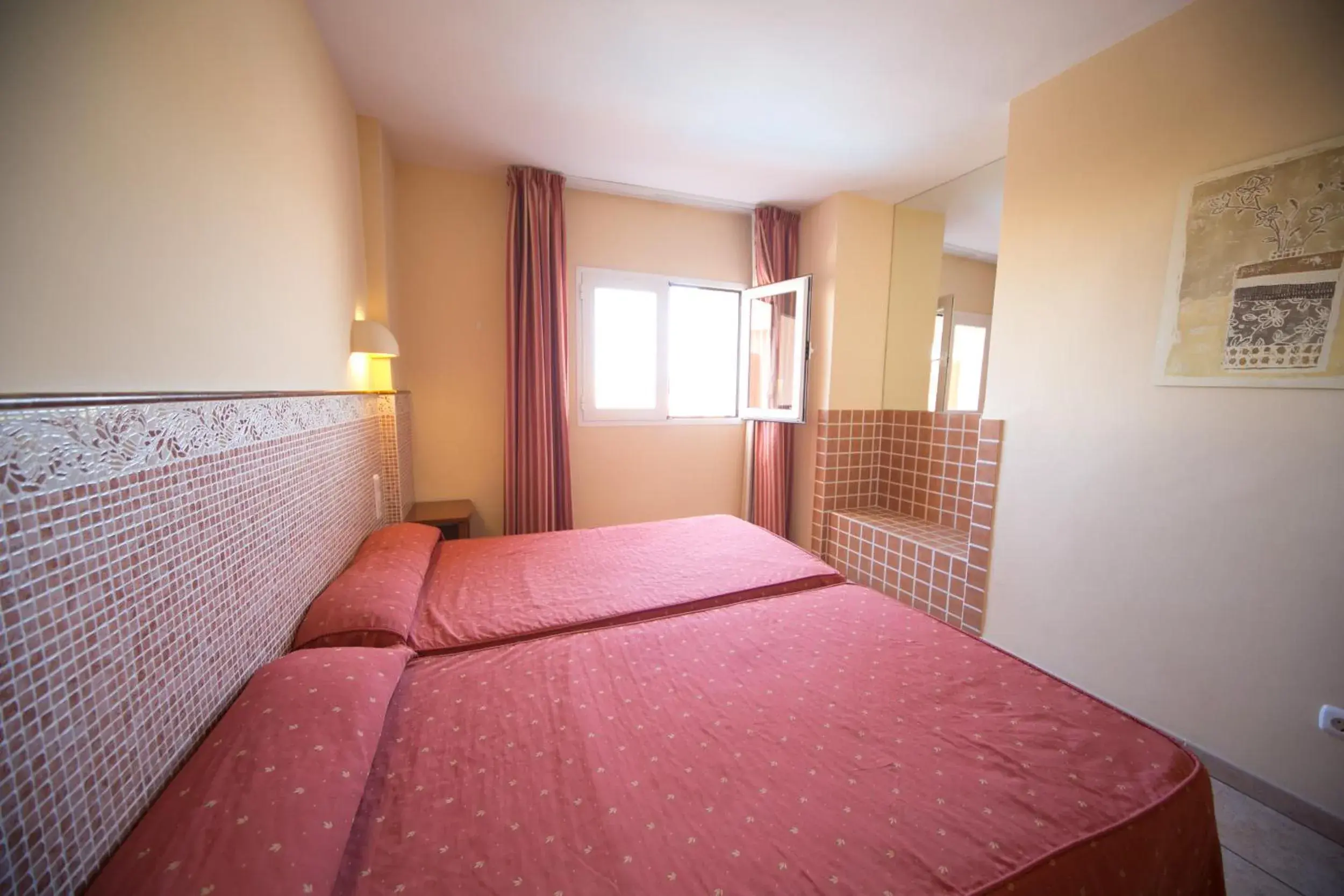 Two-Bedroom Apartment in Arena Center Two-Bedroom Apartment in Arena Center