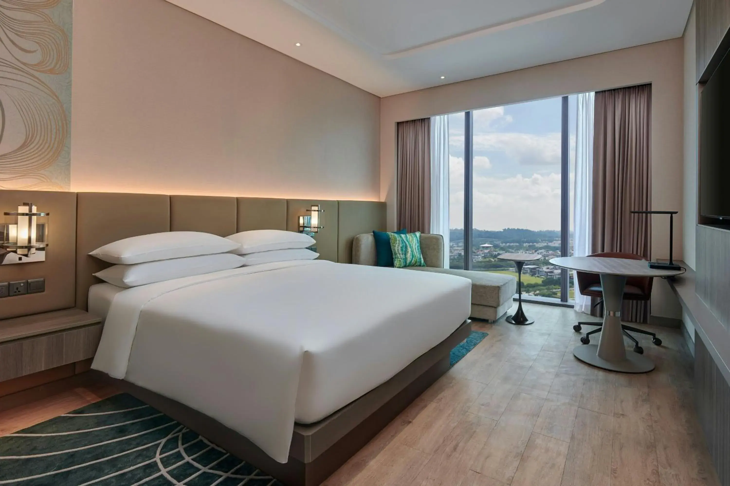 Guest Room King in Courtyard by Marriott Setia Alam Guest Room King in Courtyard by Marriott Setia Alam