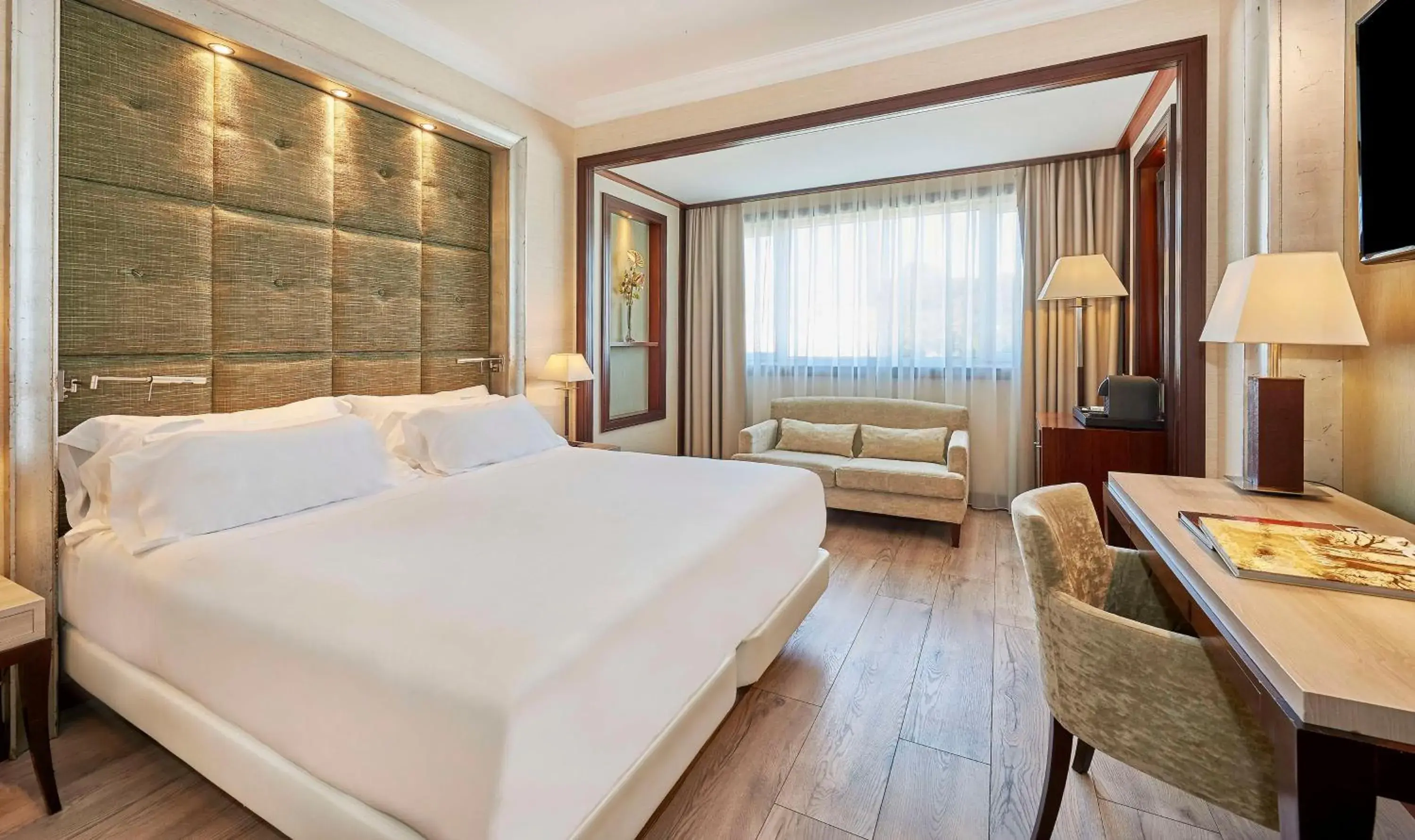 Superior Double or Twin Room in NH Collection A Coruña Finisterre Superior Double or Twin Room in NH Collection A Coruña Finisterre