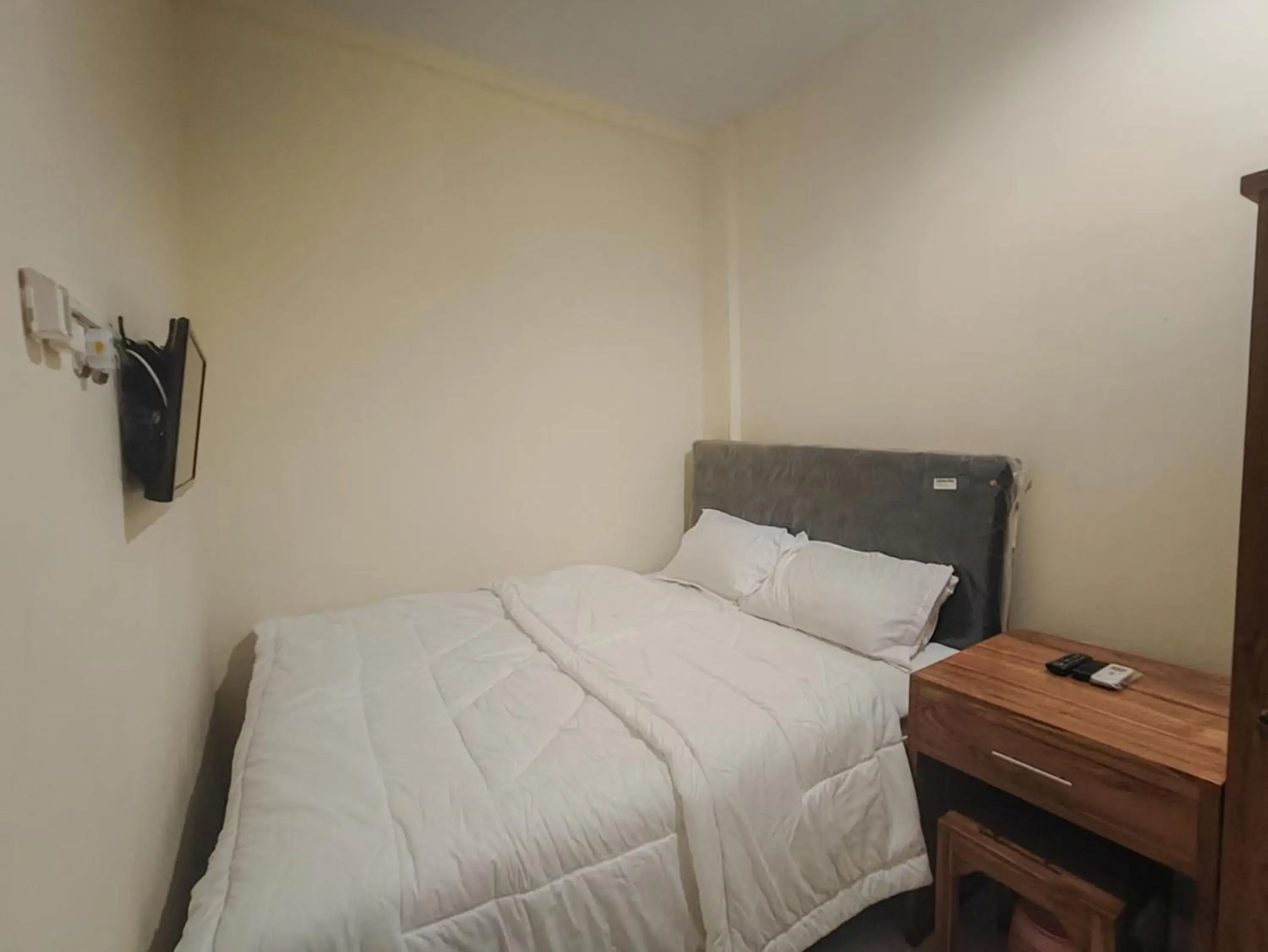 Standard Double Room in KoolKost @ Gatot Subroto Timur Denpasar Standard Double Room in KoolKost @ Gatot Subroto Timur Denpasar