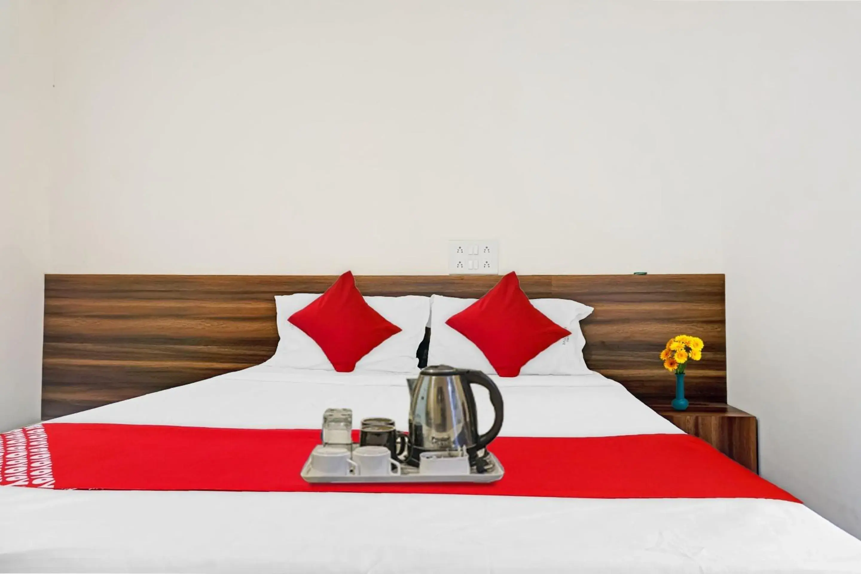 Classic Triple Room - single occupancy in SPOT ON Swarg Executive Paradise Near Fun Time Multiplex Classic Triple Room - single occupancy in SPOT ON Swarg Executive Paradise Near Fun Time Multiplex