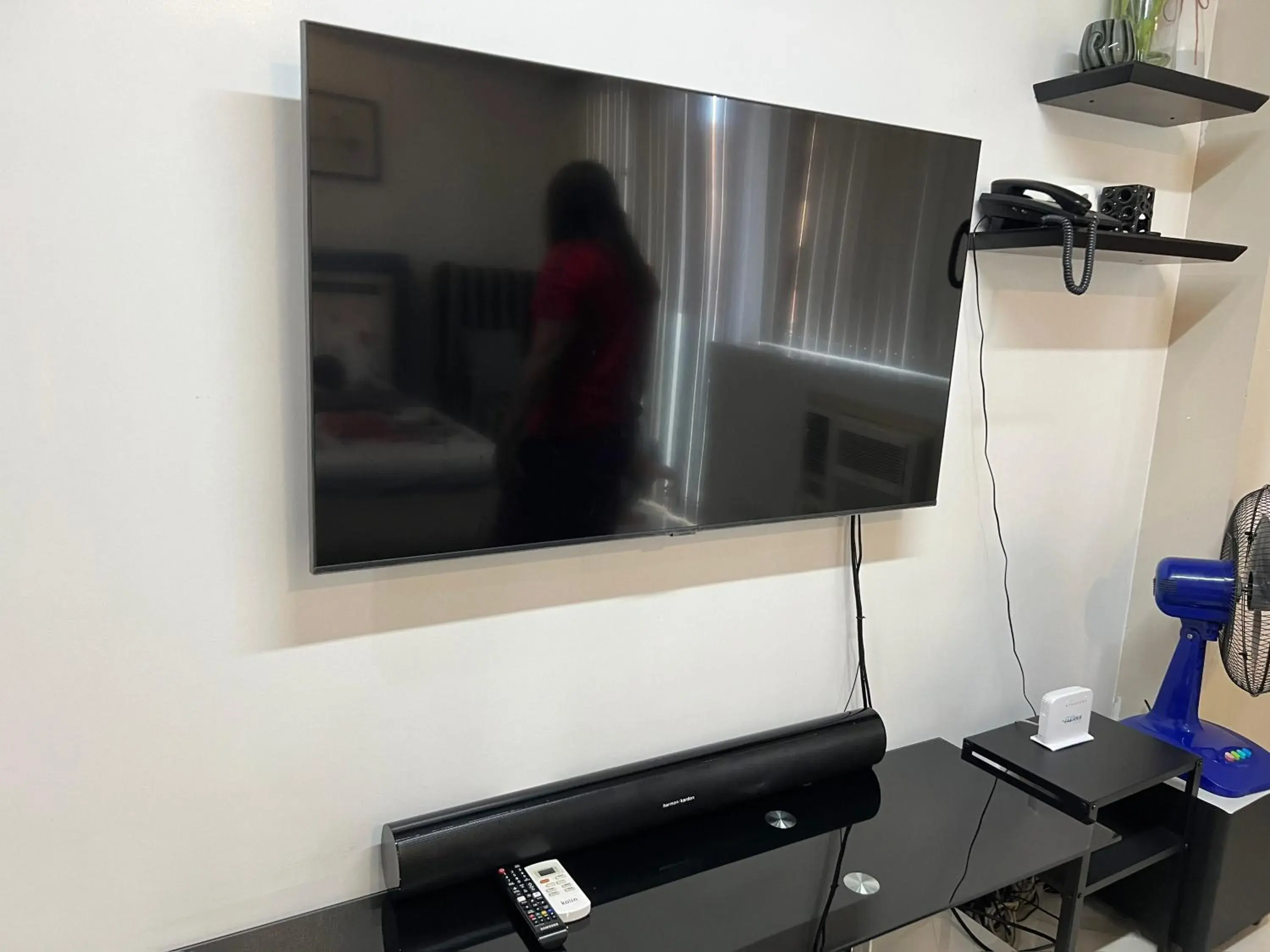 Apartment in Del's Condotel across NAIA Terminal 3 Apartment in Del's Condotel across NAIA Terminal 3