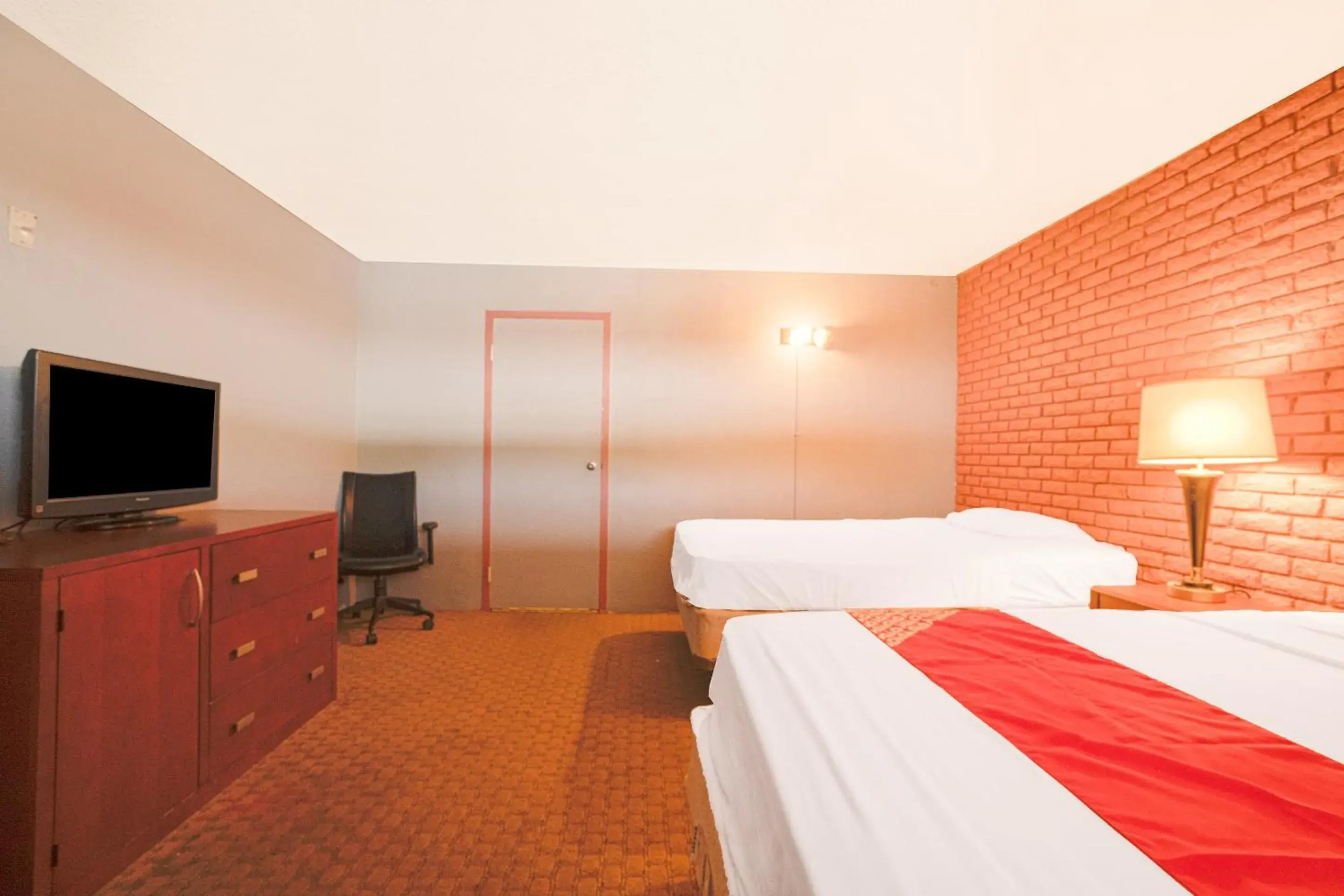 2 Full Beds Non-Smoking in Town & Country Motel Bossier City by OYO 2 Full Beds Non-Smoking in Town & Country Motel Bossier City by OYO