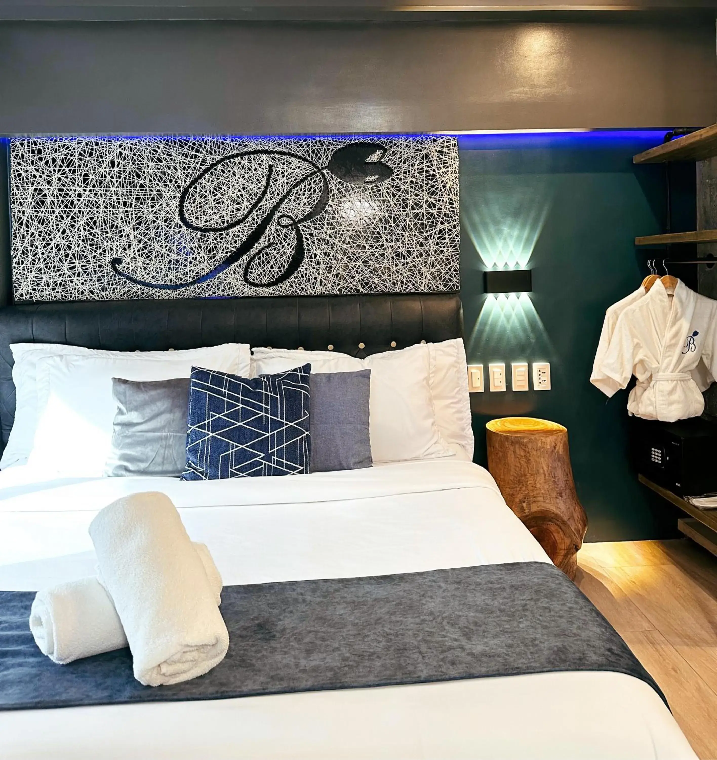 Blue Tulip - 4mins from Mactan Airport Blue Tulip - 4mins from Mactan Airport