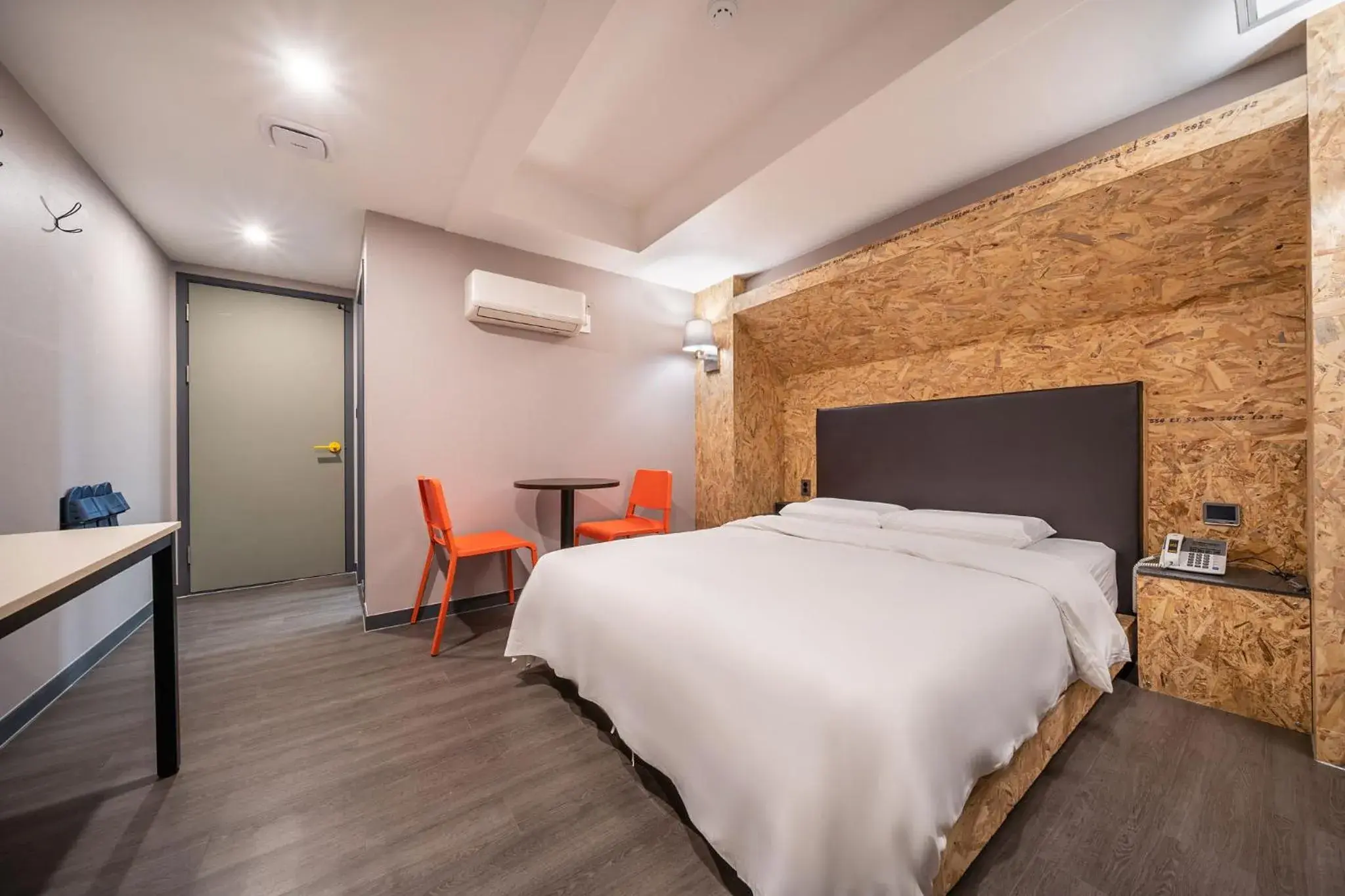 Economy Triple Room in 26 HOTEL Economy Triple Room in 26 HOTEL