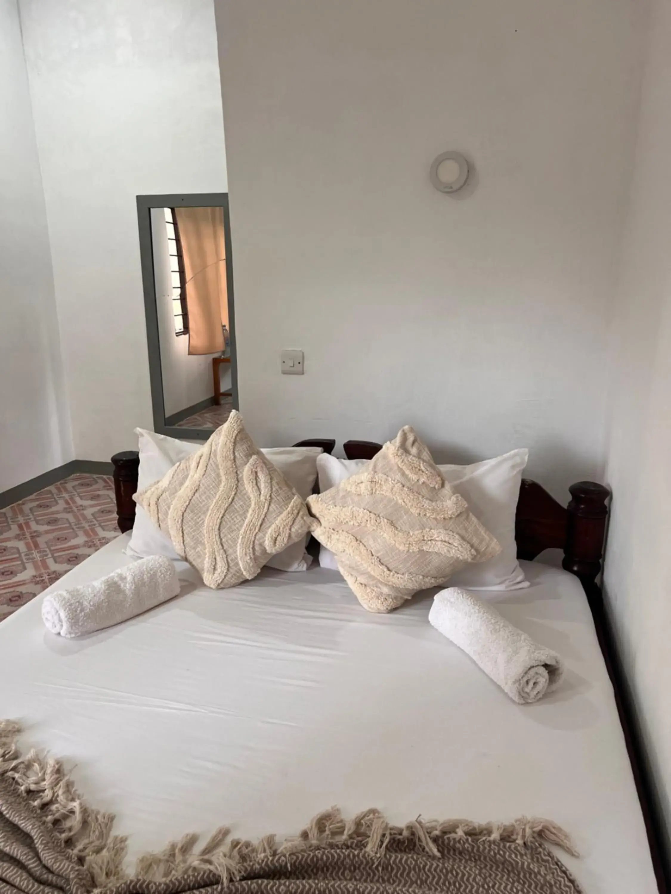 Standard Double Room with Fan - single occupancy in Karanga Bungalows Standard Double Room with Fan - single occupancy in Karanga Bungalows