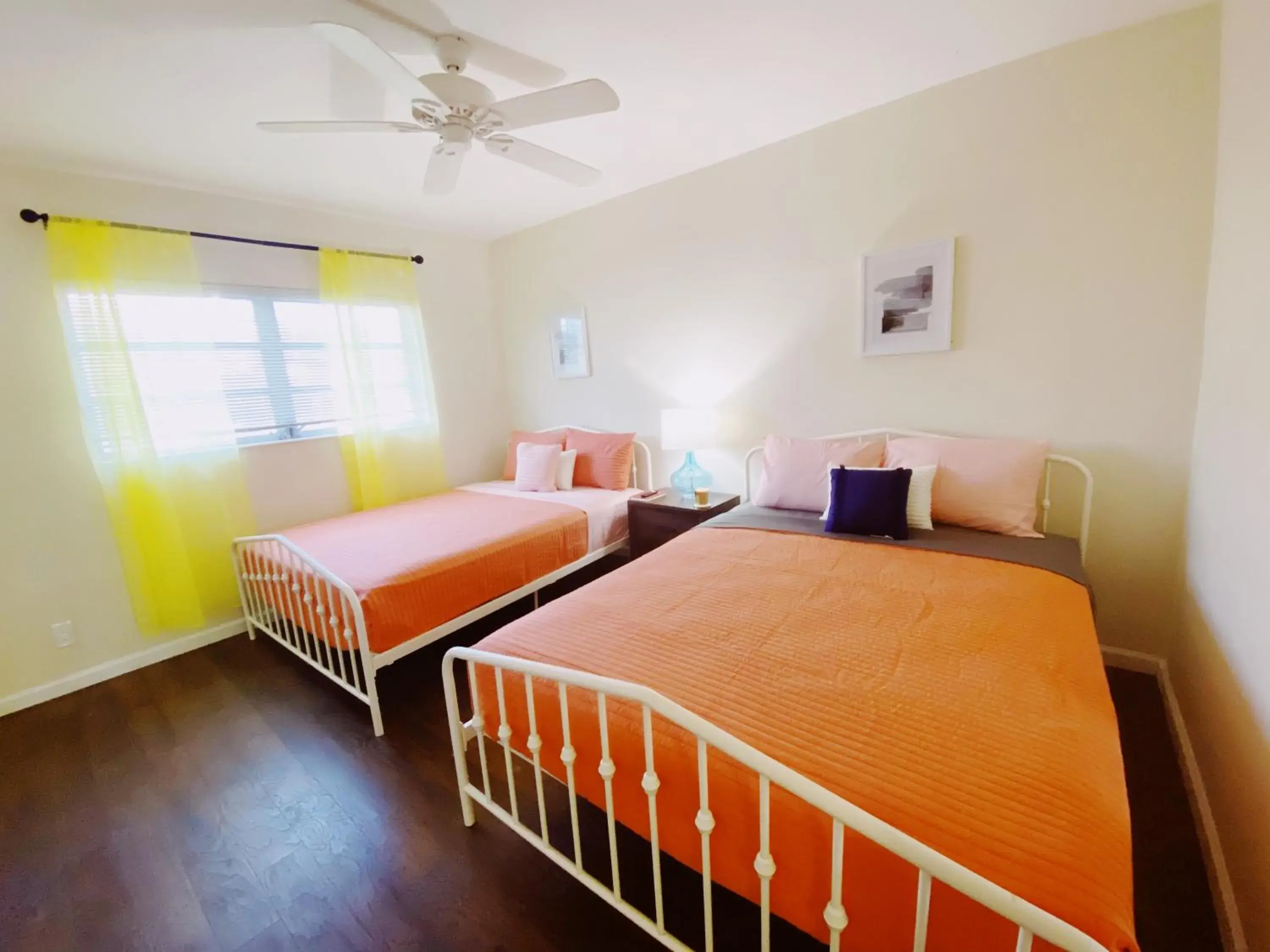 Three-Bedroom Superior Apartment in Bayview Regency Apartments By Lowkl Three-Bedroom Superior Apartment in Bayview Regency Apartments By Lowkl