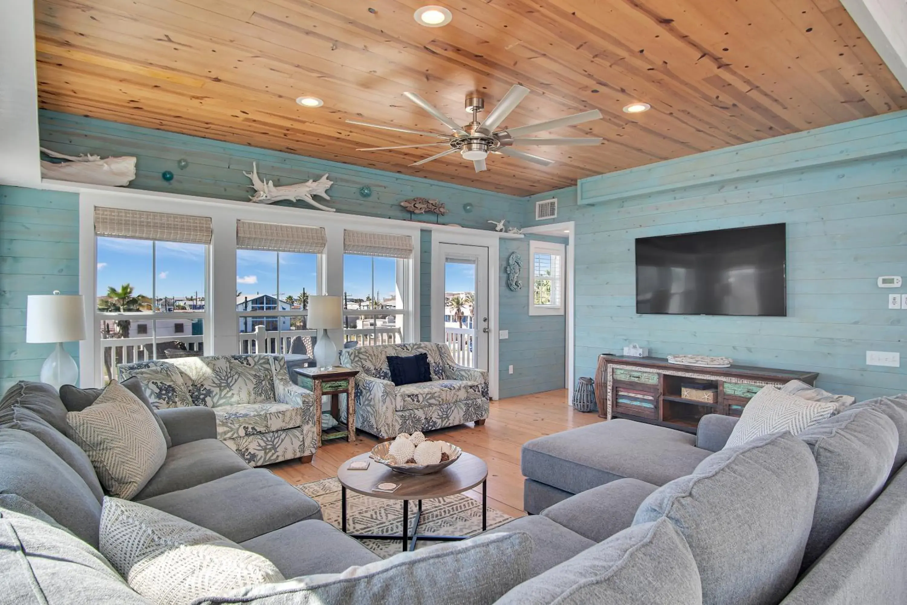 Nauti Beach Nauti Beach