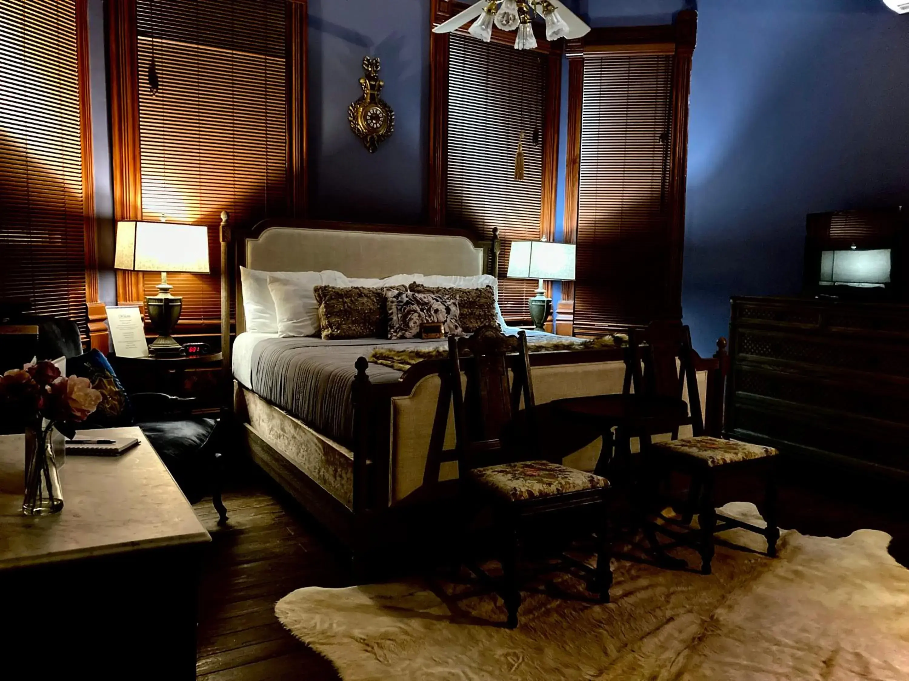 Deluxe King Room in Coppersmith Inn Bed And Breakfast Deluxe King Room in Coppersmith Inn Bed And Breakfast