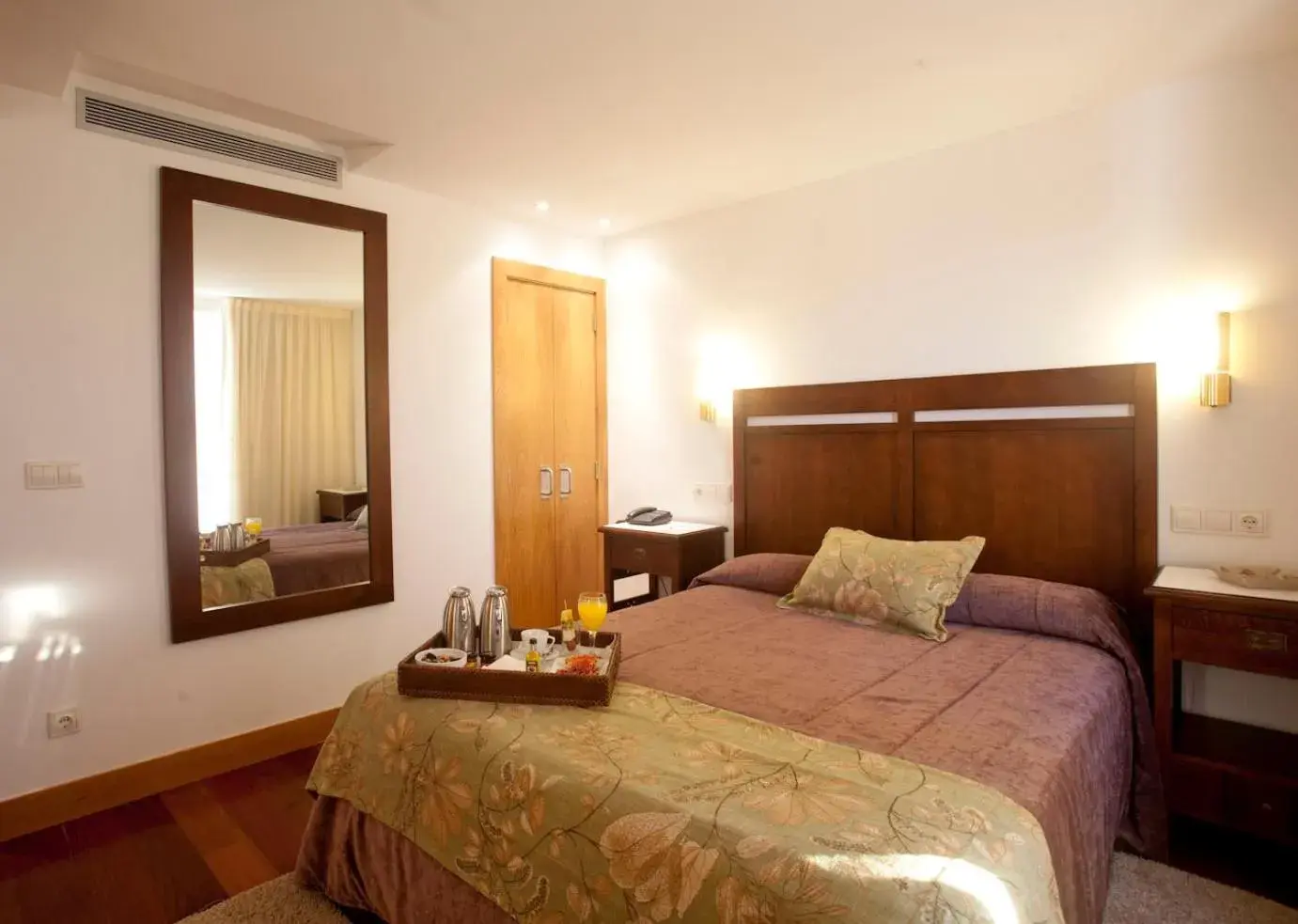Double Room with Double bed in San Francisco Hotel Monumento Double Room with Double bed in San Francisco Hotel Monumento