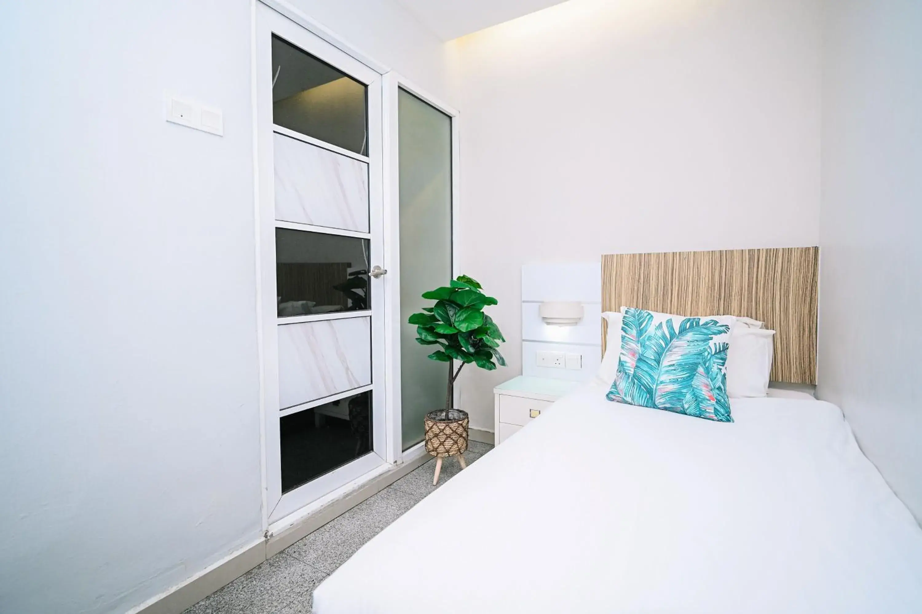 Standard Single Room in Swing & Pillows - Subang SS15 Standard Single Room in Swing & Pillows - Subang SS15