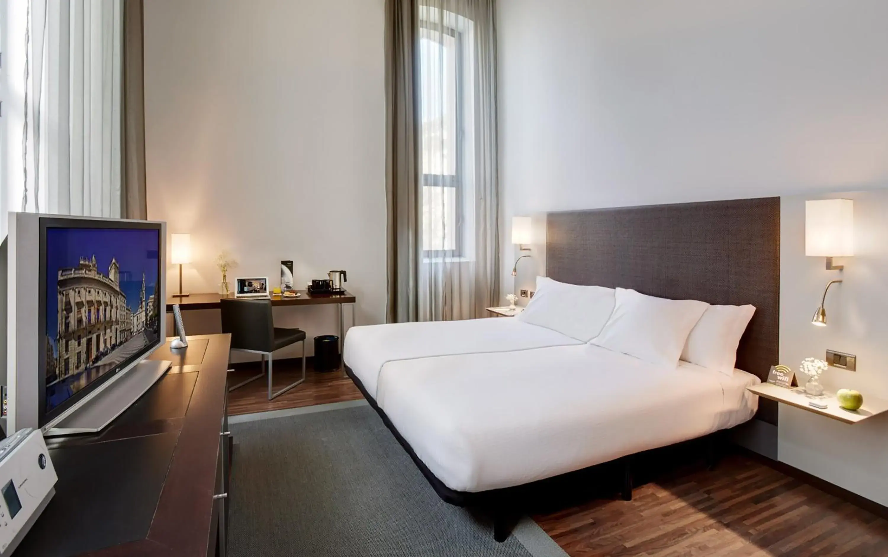 Deluxe Room in Hotel Sercotel Ciutat D'Alcoi Deluxe Room in Hotel Sercotel Ciutat D'Alcoi