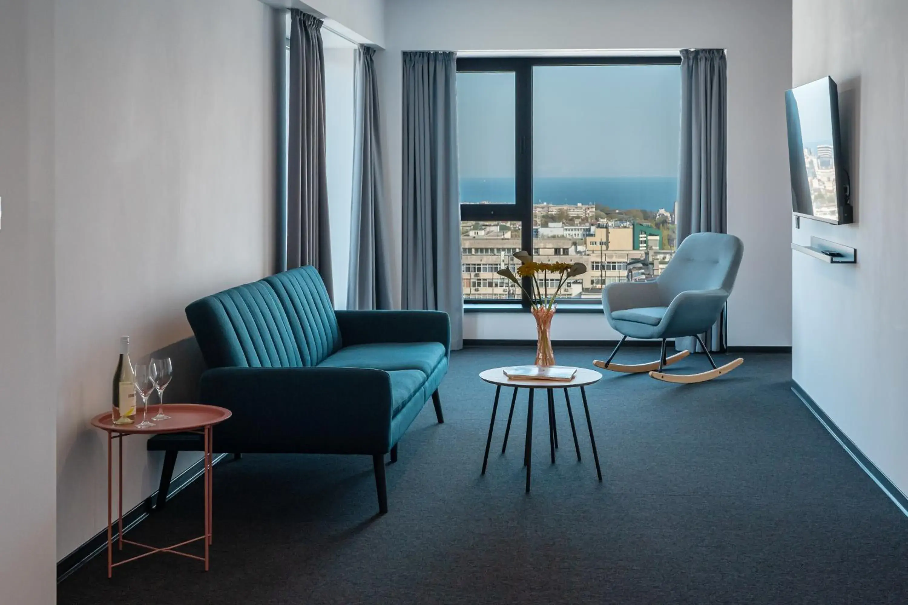 Apartment with Sea View in Hotel Campus 90 - Free Parking Apartment with Sea View in Hotel Campus 90 - Free Parking