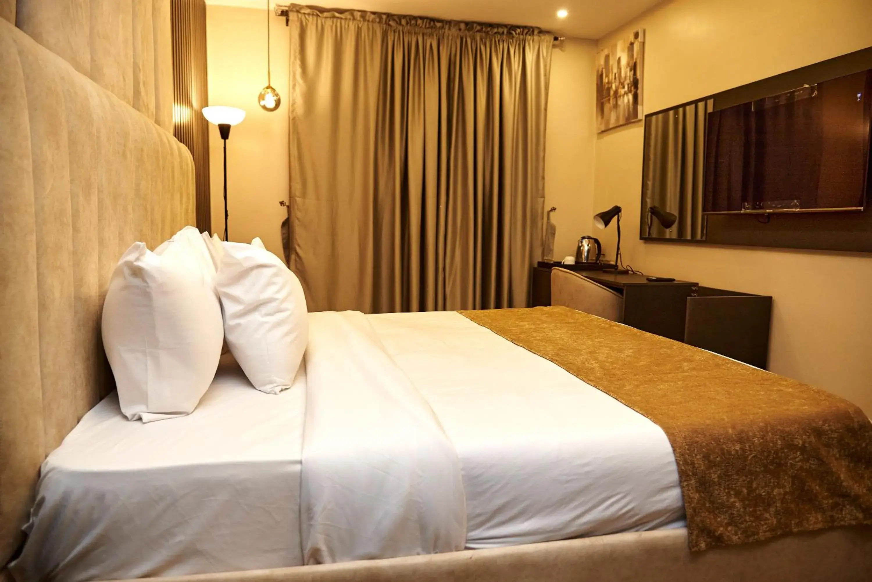 Standard Double Room in Mayfair Hotel Wuse2 Abuja Standard Double Room in Mayfair Hotel Wuse2 Abuja