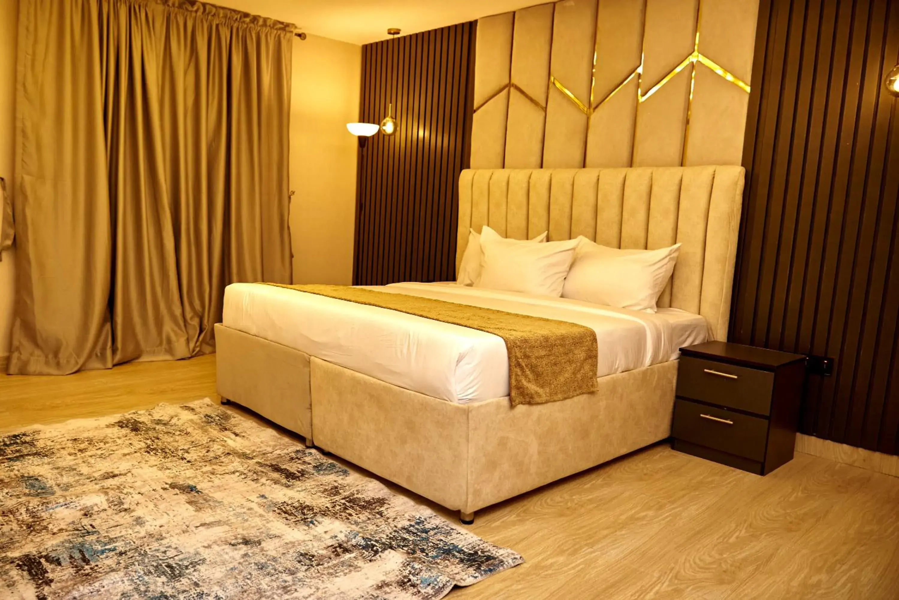 Deluxe King Room in Mayfair Hotel Wuse2 Abuja Deluxe King Room in Mayfair Hotel Wuse2 Abuja