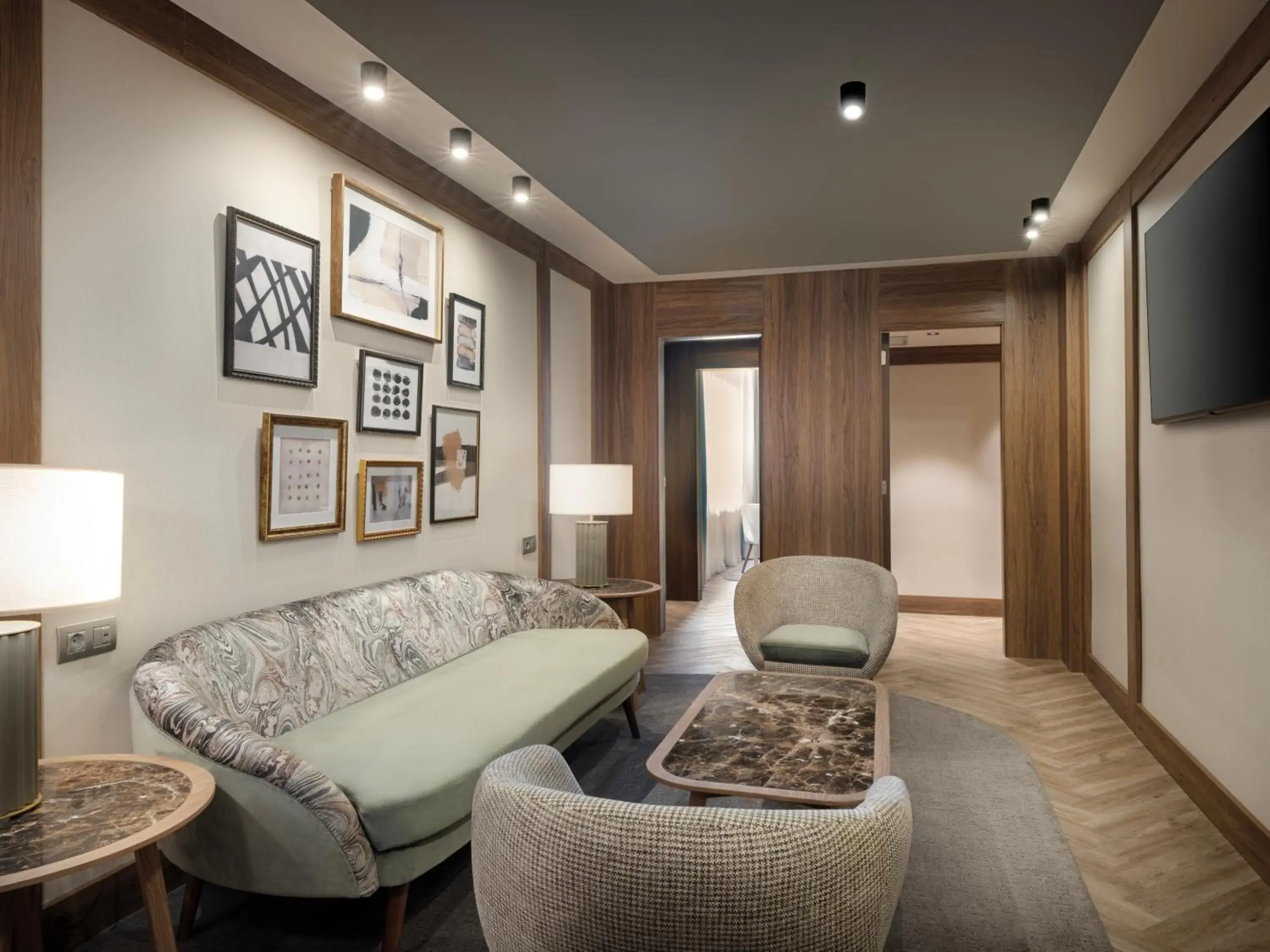 Corner King Suite - High Floor in The Westin Madrid Cuzco Corner King Suite - High Floor in The Westin Madrid Cuzco