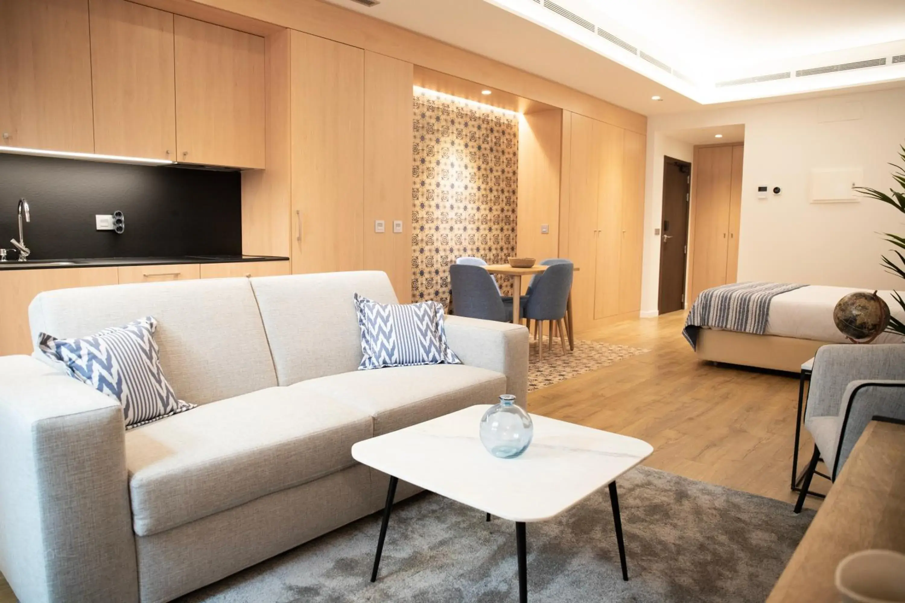 Superior Studio in nQn Aparts & Suites Sevilla Superior Studio in nQn Aparts & Suites Sevilla