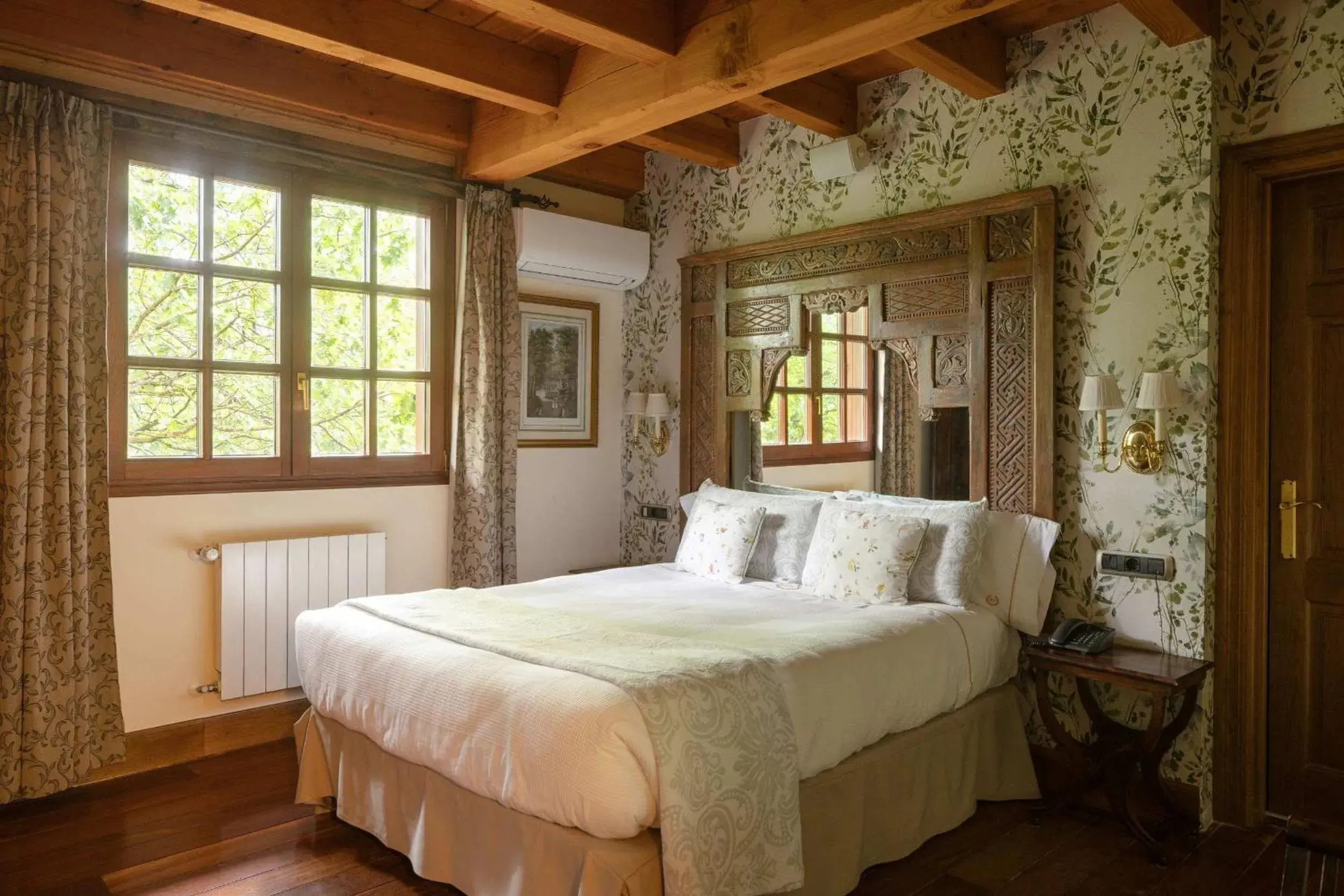 Superior Double Room - single occupancy in Hotel & Spa Etxegana Superior Double Room - single occupancy in Hotel & Spa Etxegana