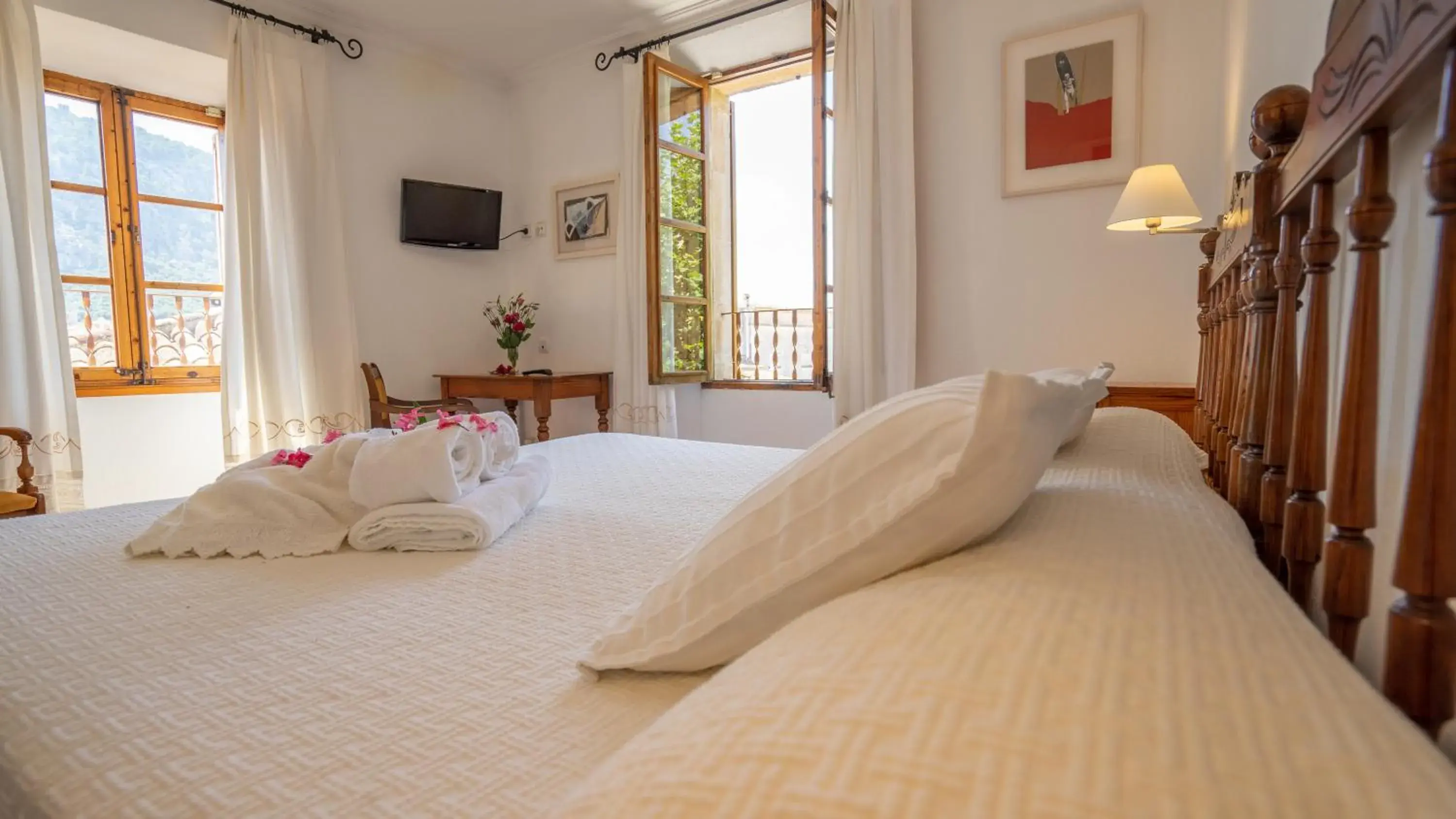 Superior Double or Twin Room in Juma Historic Hotel Superior Double or Twin Room in Juma Historic Hotel