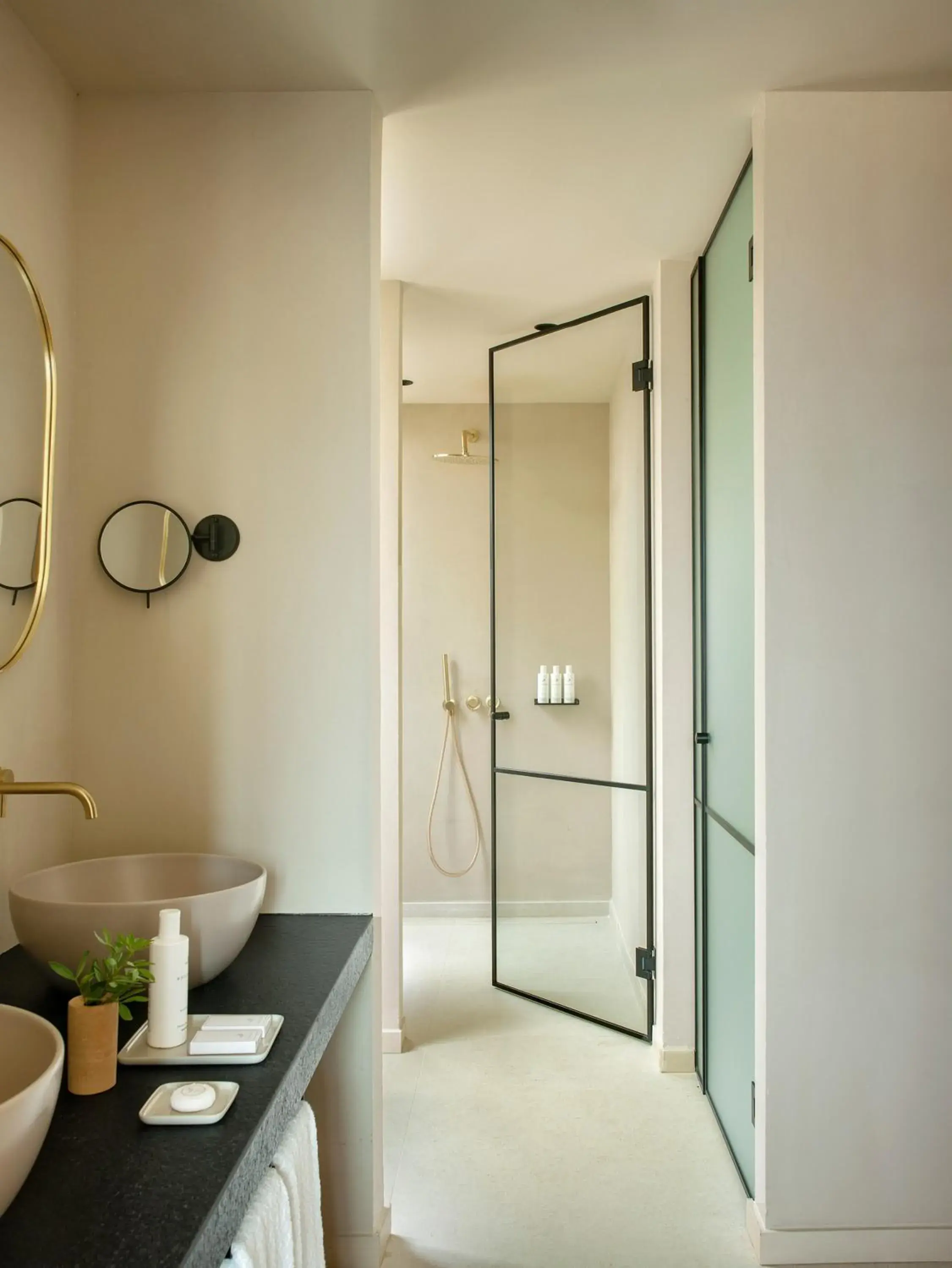 Suite - single occupancy in The Lodge Mallorca, Small Luxury Hotels Suite - single occupancy in The Lodge Mallorca, Small Luxury Hotels