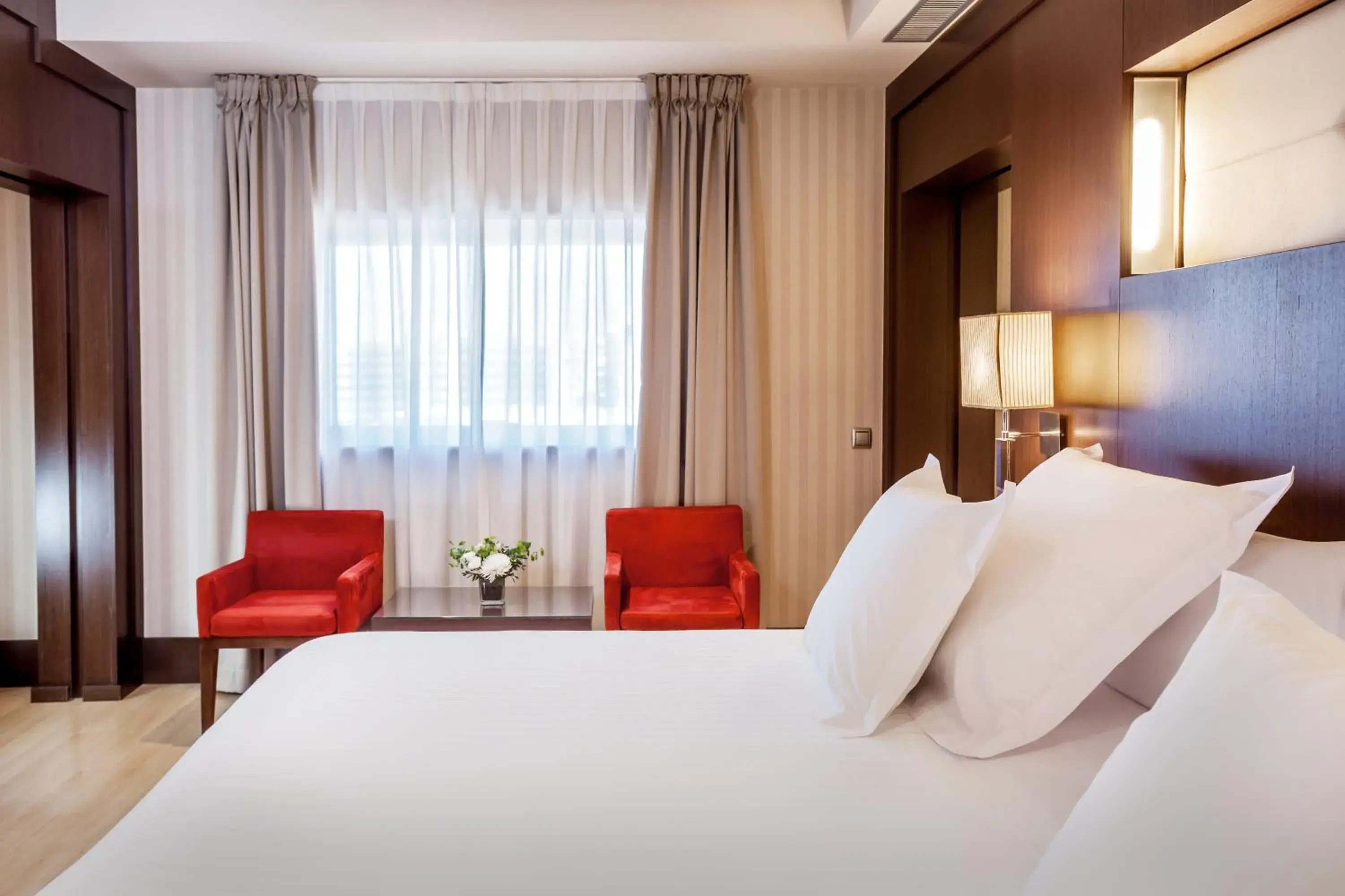 Junior Suite with Spa Bath in Barceló Granada Congress Junior Suite with Spa Bath in Barceló Granada Congress