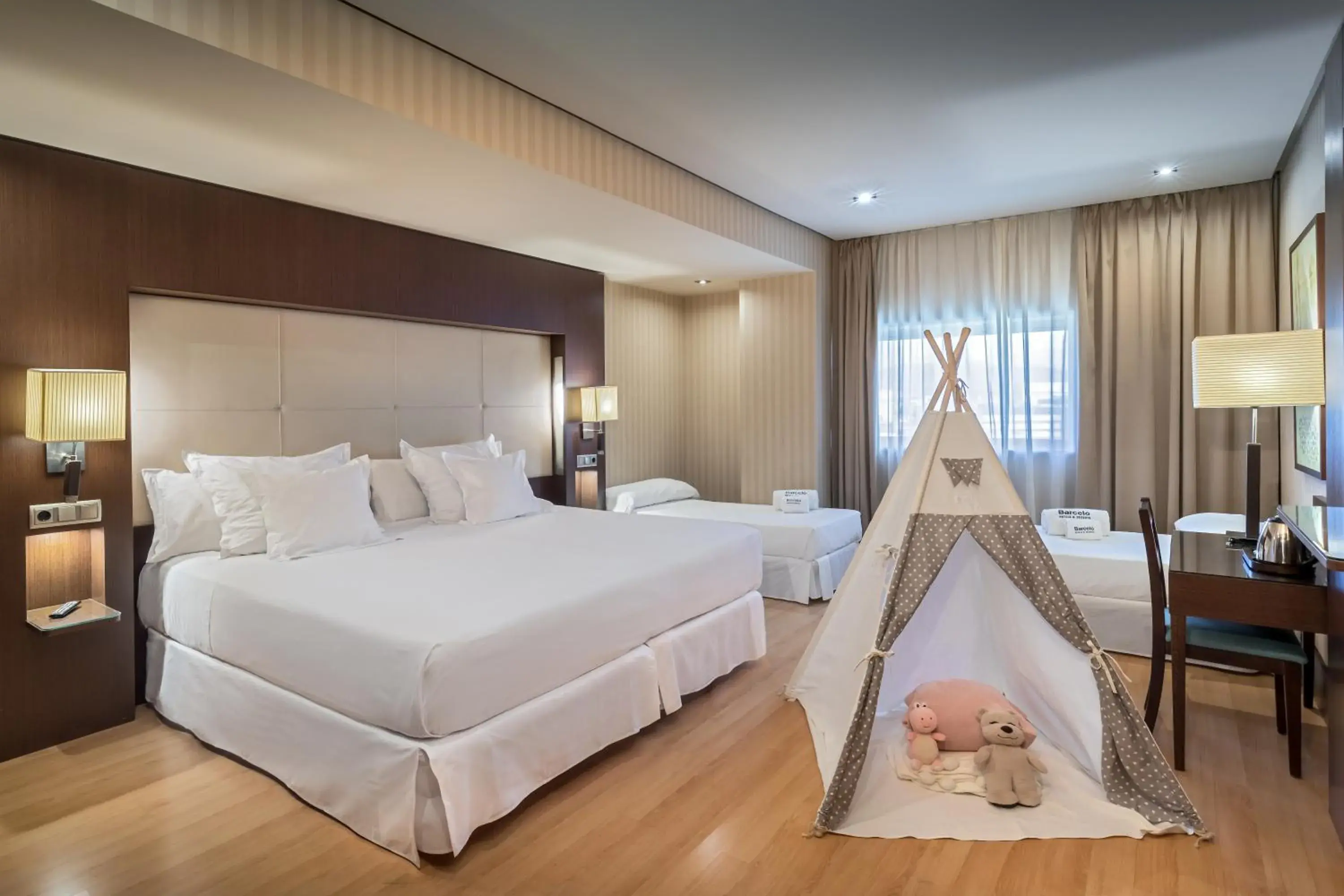 Superior Family Room in Barceló Granada Congress Superior Family Room in Barceló Granada Congress