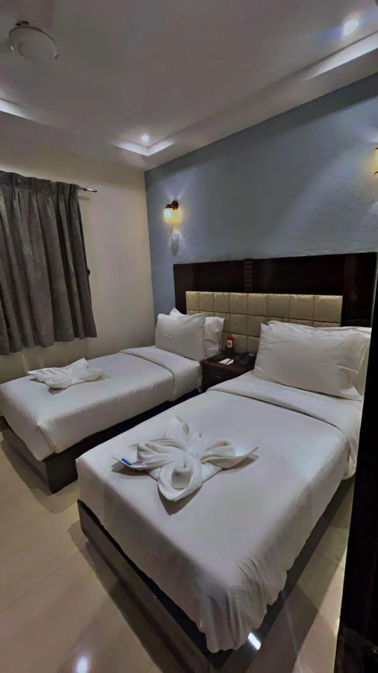 Standard Twin Room in VITS Panchgani Standard Twin Room in VITS Panchgani