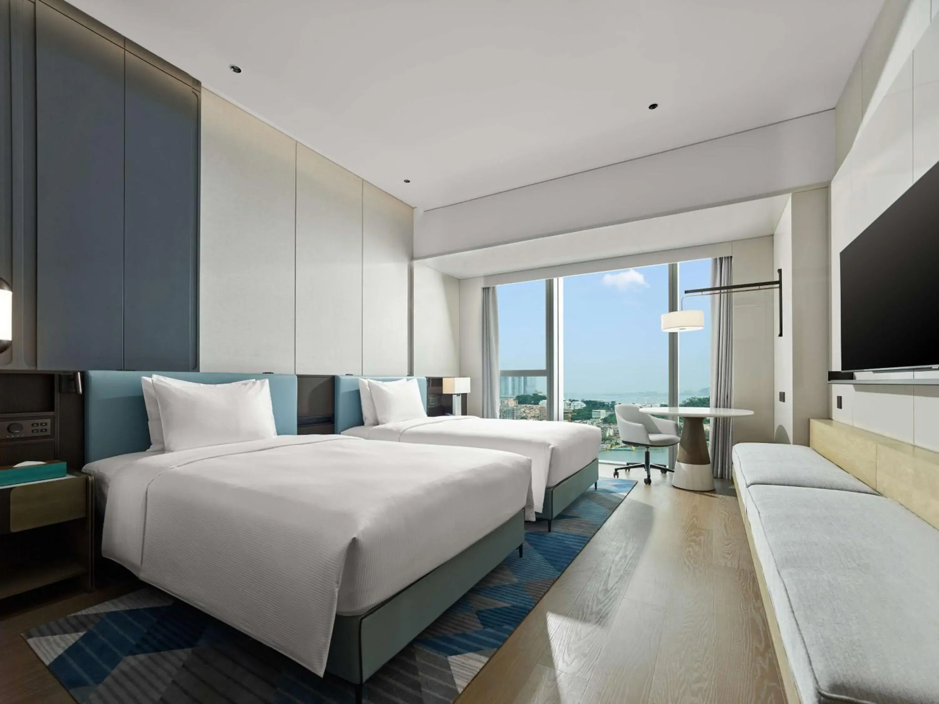 Deluxe Twin Room with Sea View in Hilton Zhuhai Deluxe Twin Room with Sea View in Hilton Zhuhai