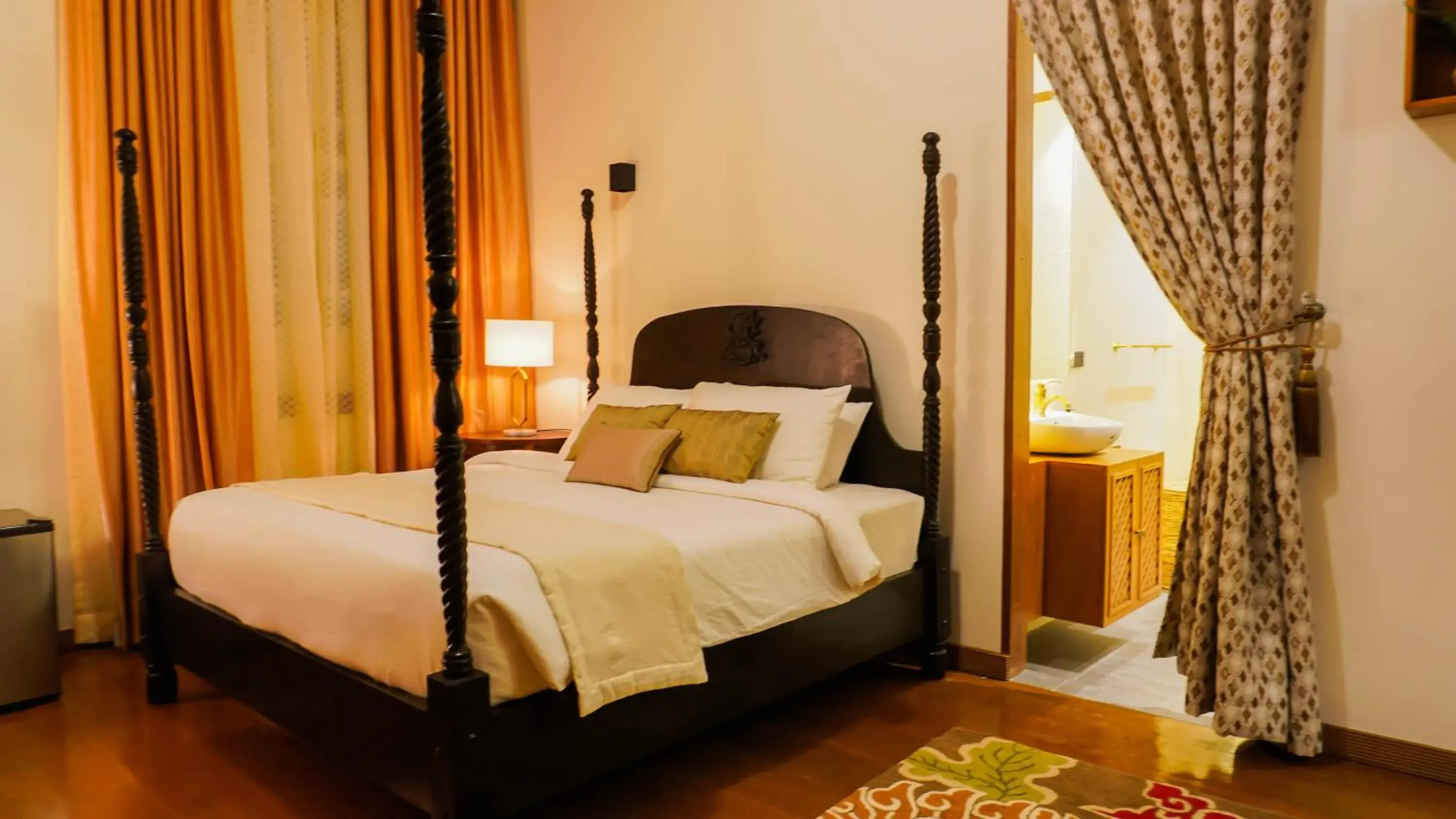Luxury King Room in UNWND Boutique Hotel Calatagan Luxury King Room in UNWND Boutique Hotel Calatagan