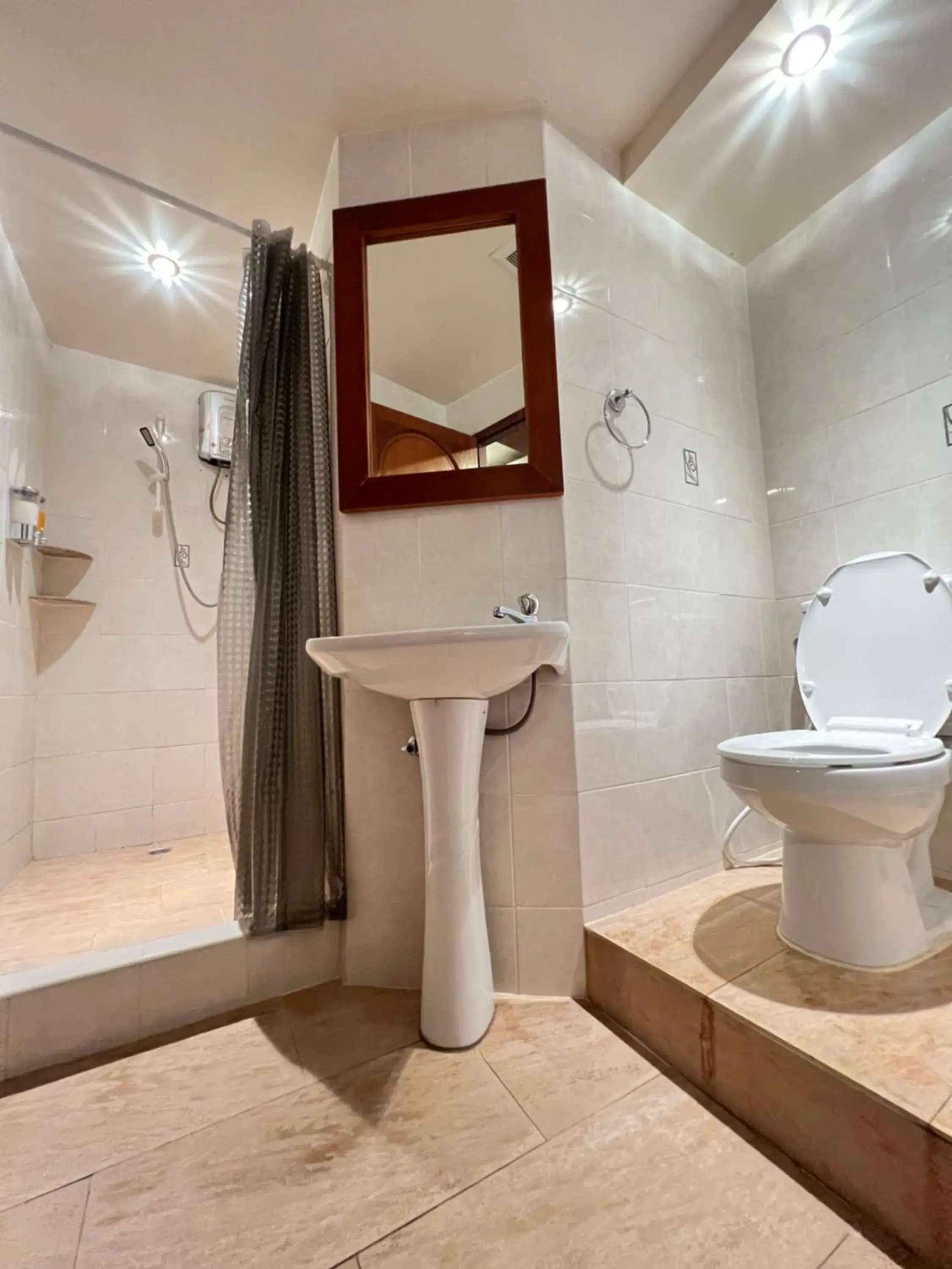 Family Room with Balcony in Seaside Palace Hotel Family Room with Balcony in Seaside Palace Hotel