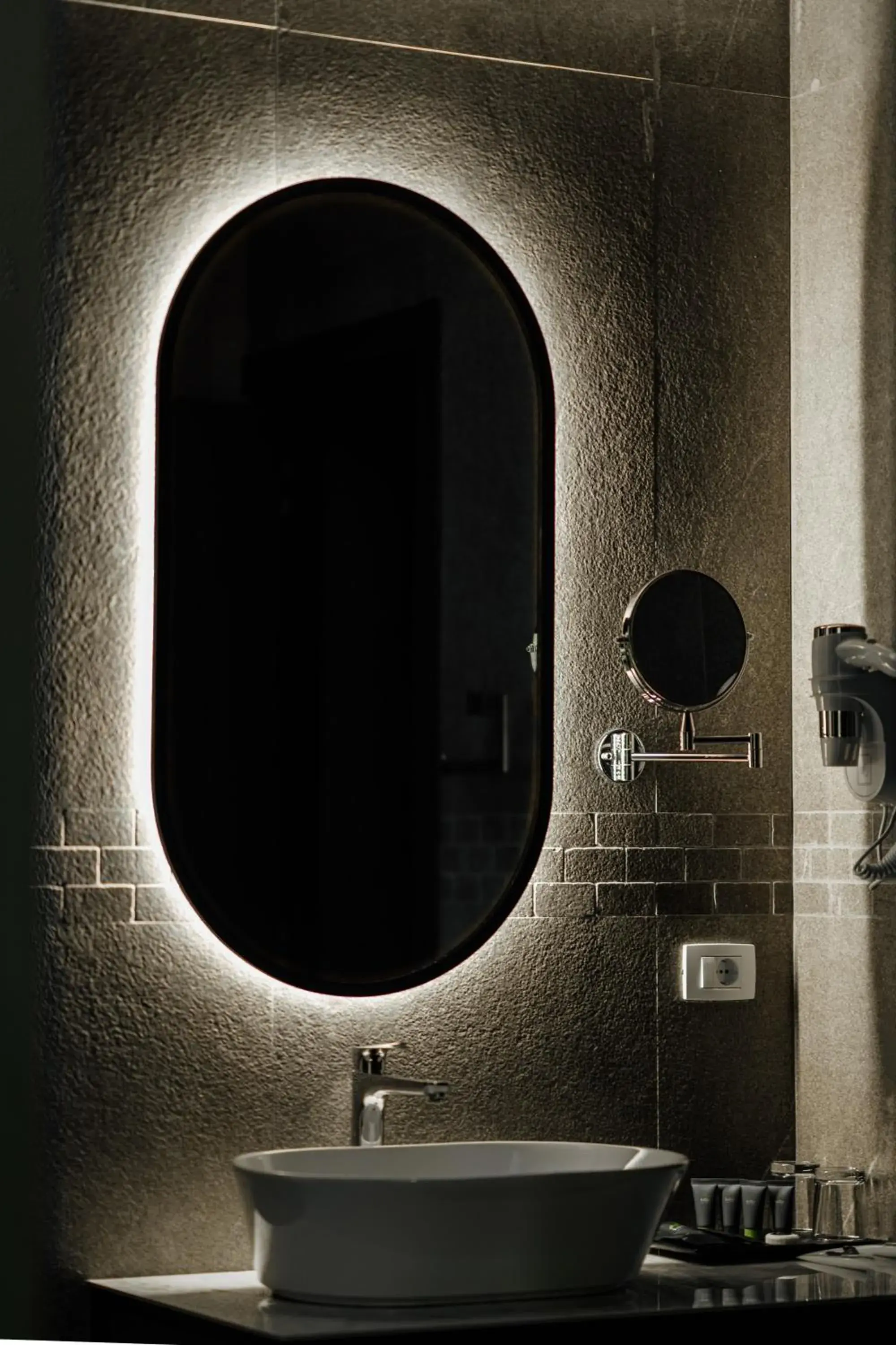 Standard Twin Room - single occupancy in Hills Resort Hotel Standard Twin Room - single occupancy in Hills Resort Hotel