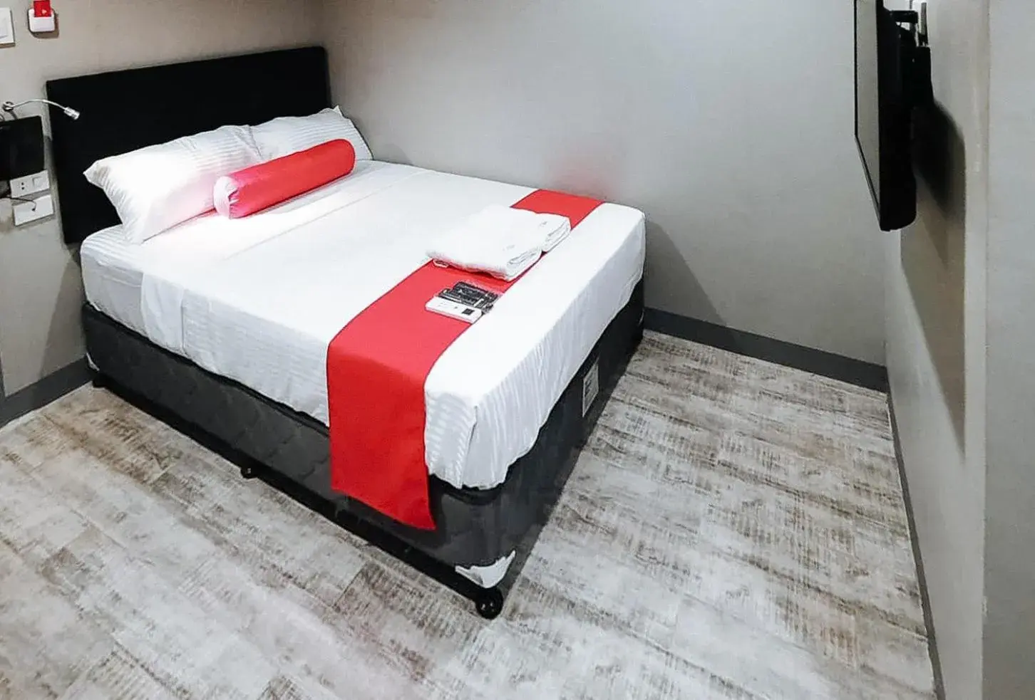 Deluxe Room in Central District Hotel Davao Deluxe Room in Central District Hotel Davao