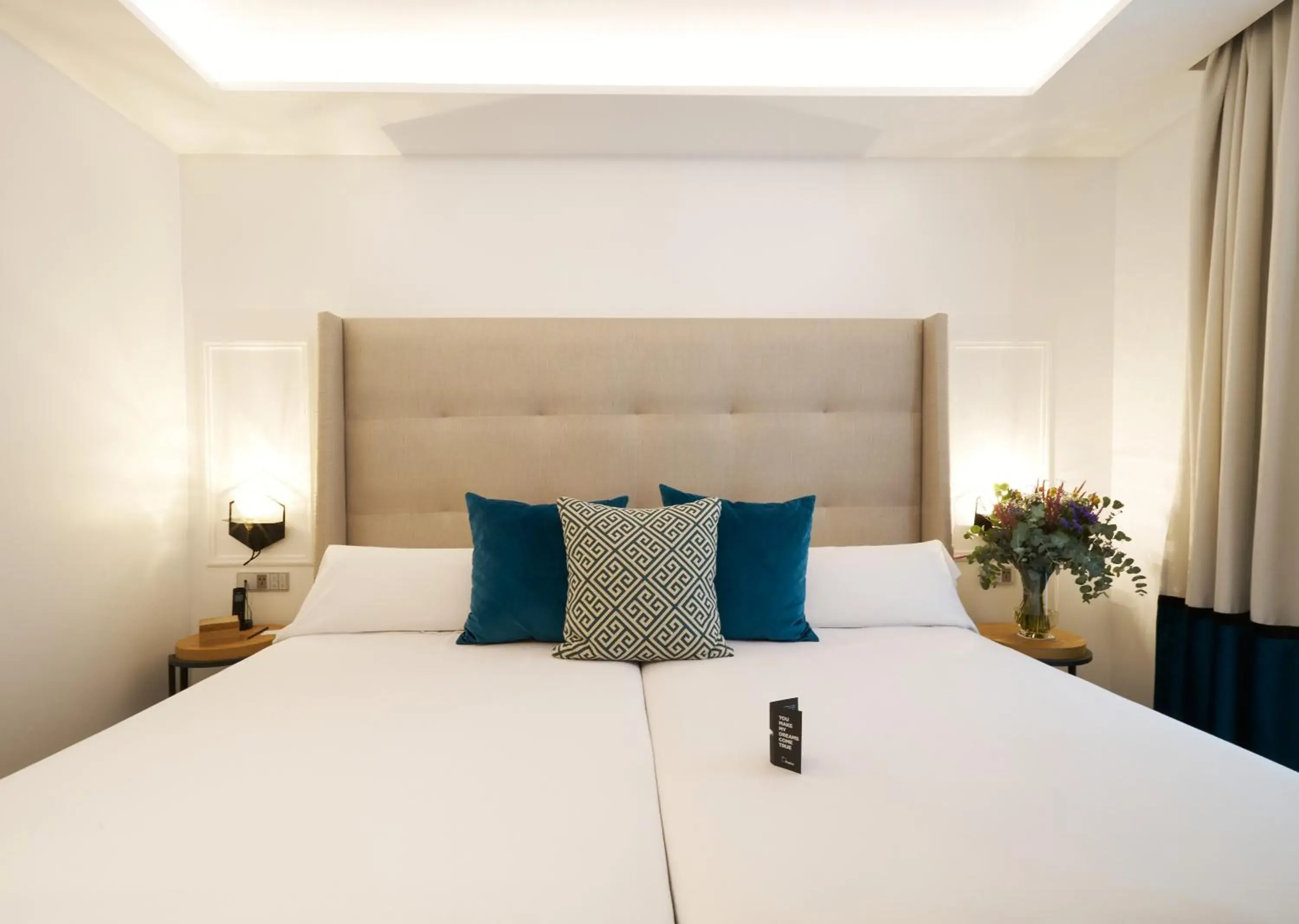 Interior Double Room in Hotel Regina Interior Double Room in Hotel Regina