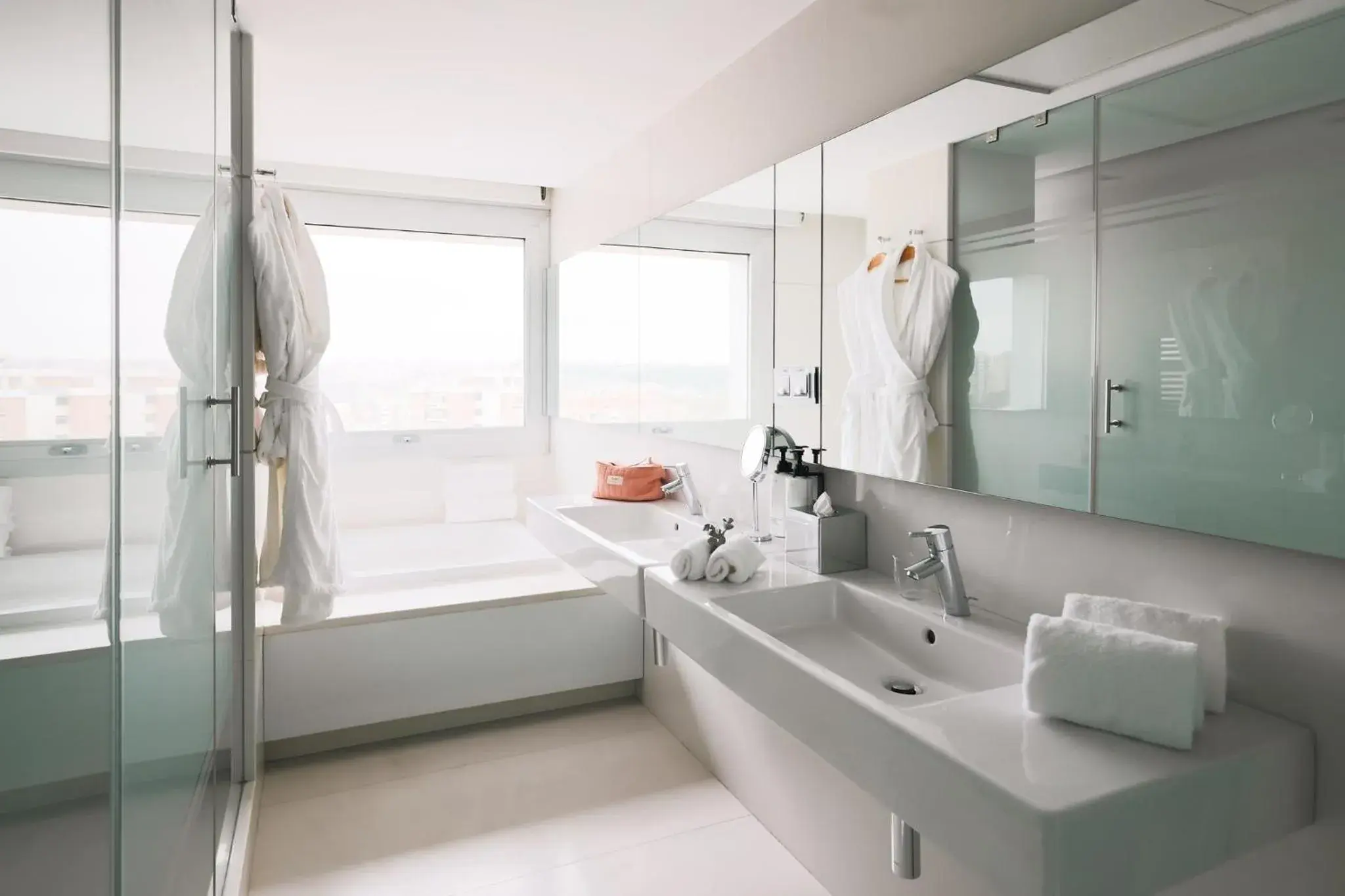 Madrid Suite in voco Madrid Retiro by IHG Madrid Suite in voco Madrid Retiro by IHG