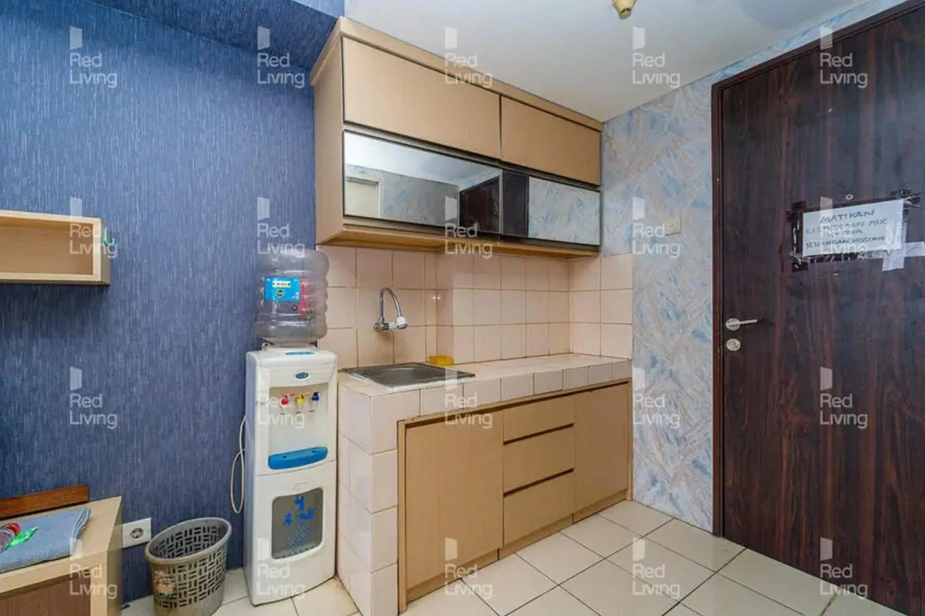 Studio Apartment in RedLiving Apartemen Serpong Green View - Celebrity Room Tower B Studio Apartment in RedLiving Apartemen Serpong Green View - Celebrity Room Tower B