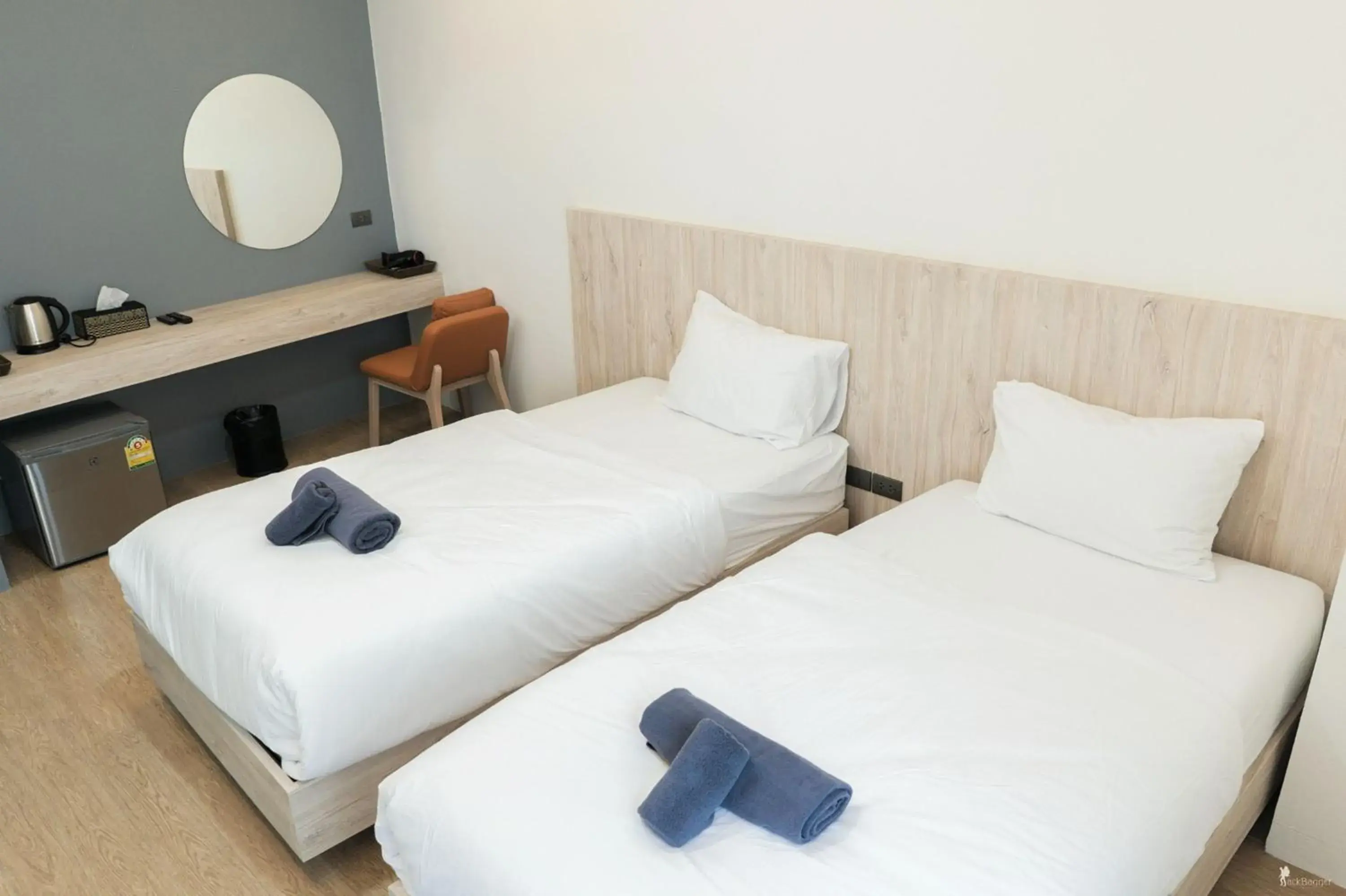 Standard Twin Room in All day hostel at BTS Bang Chak Standard Twin Room in All day hostel at BTS Bang Chak