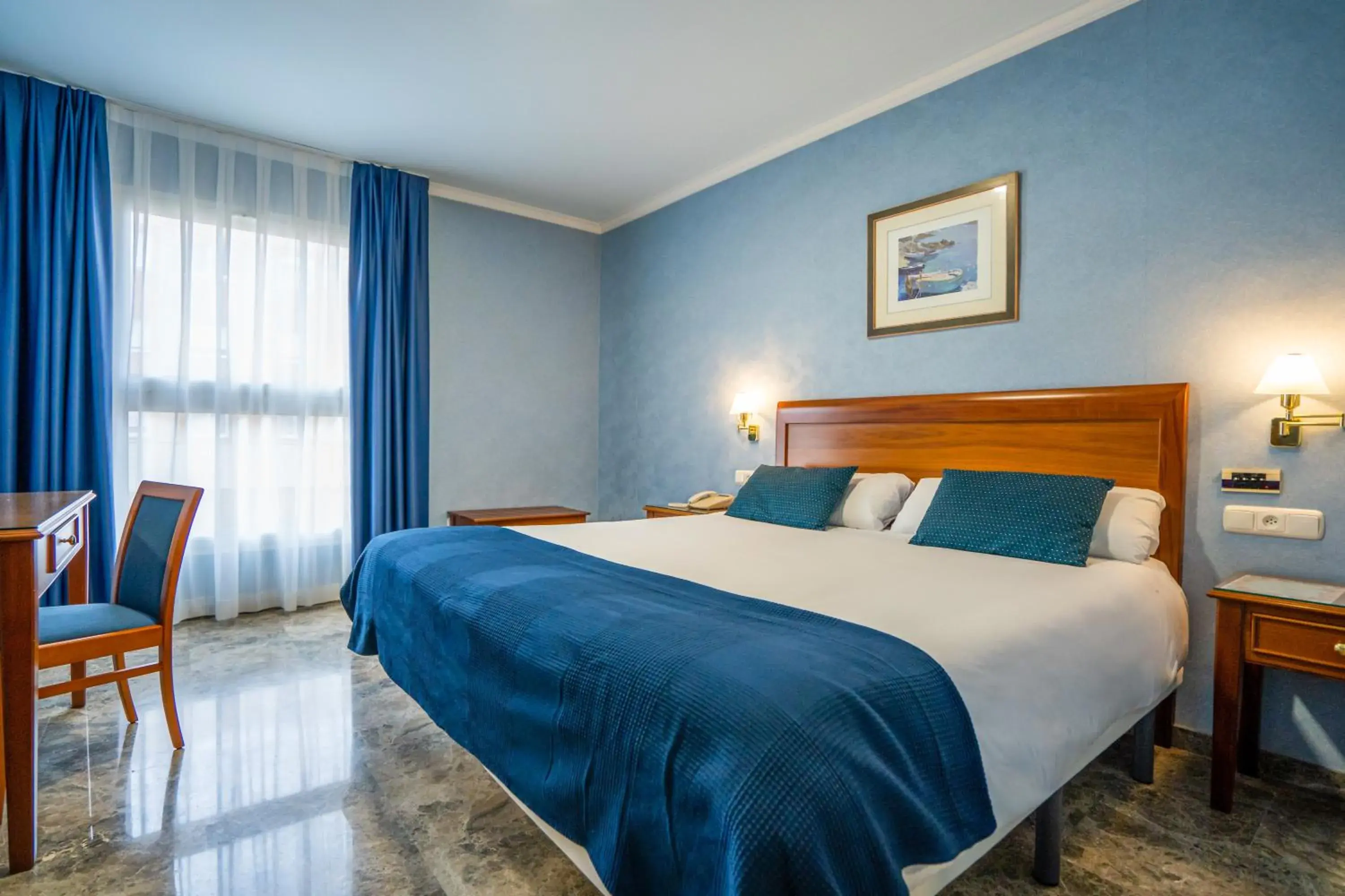 Superior Double or Twin Room in Hotel Bartos Superior Double or Twin Room in Hotel Bartos
