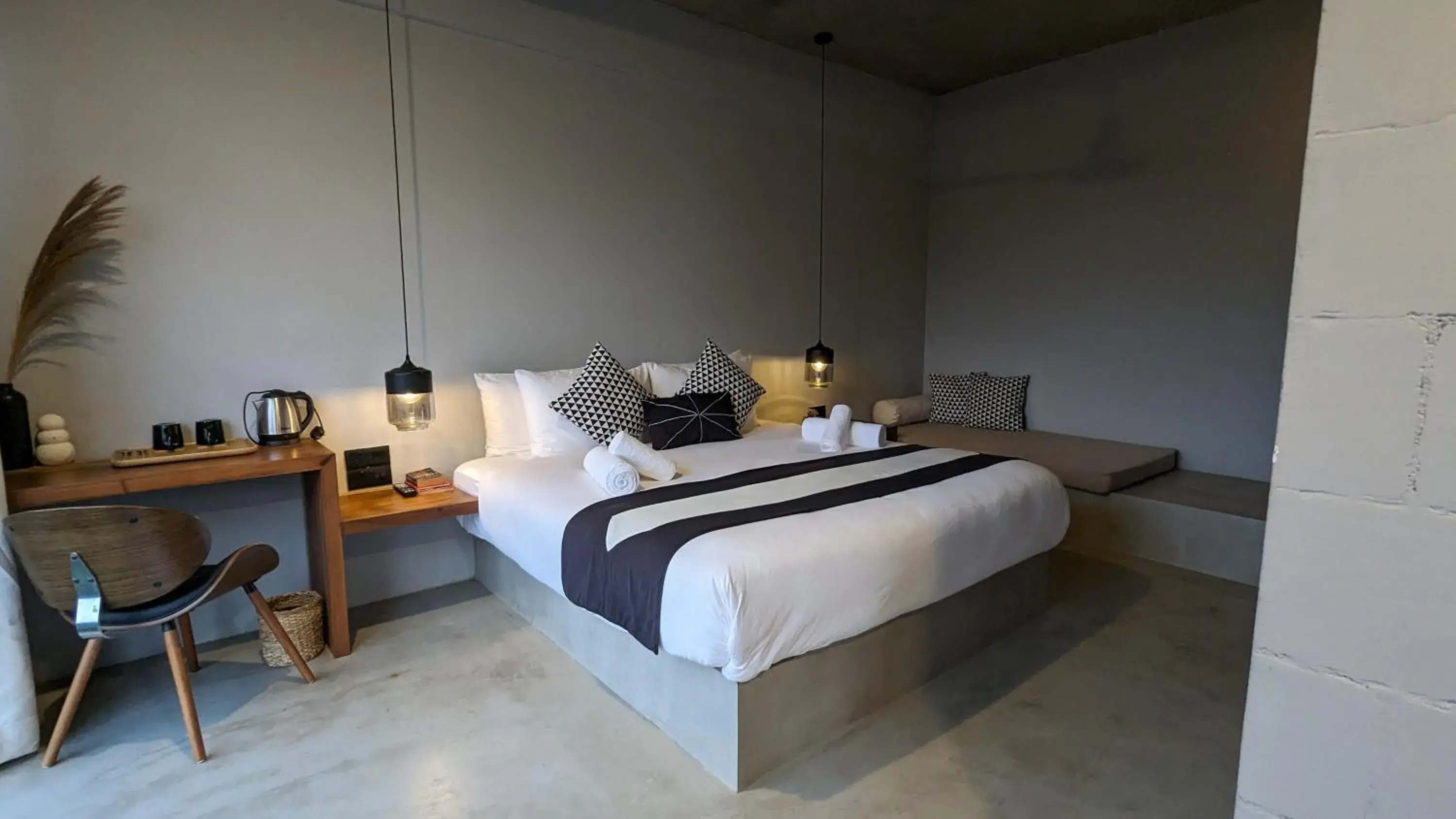 Junior Suite with Mountain View in Misty Villa by DBI Junior Suite with Mountain View in Misty Villa by DBI